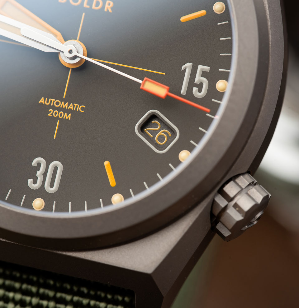 Venture Windup Edition Date window at four