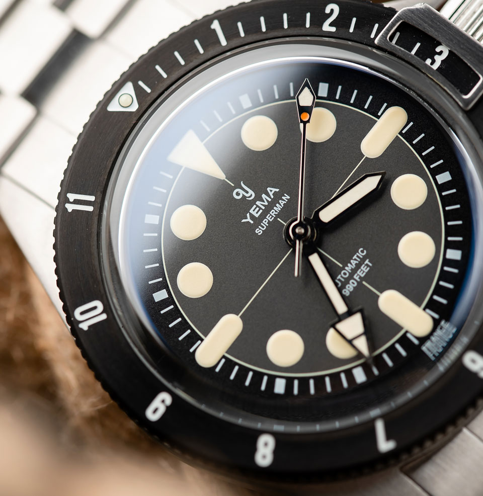 Superman Maxi Dial LE Massive lumed markers