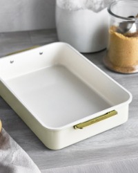  -  - Cake Pans