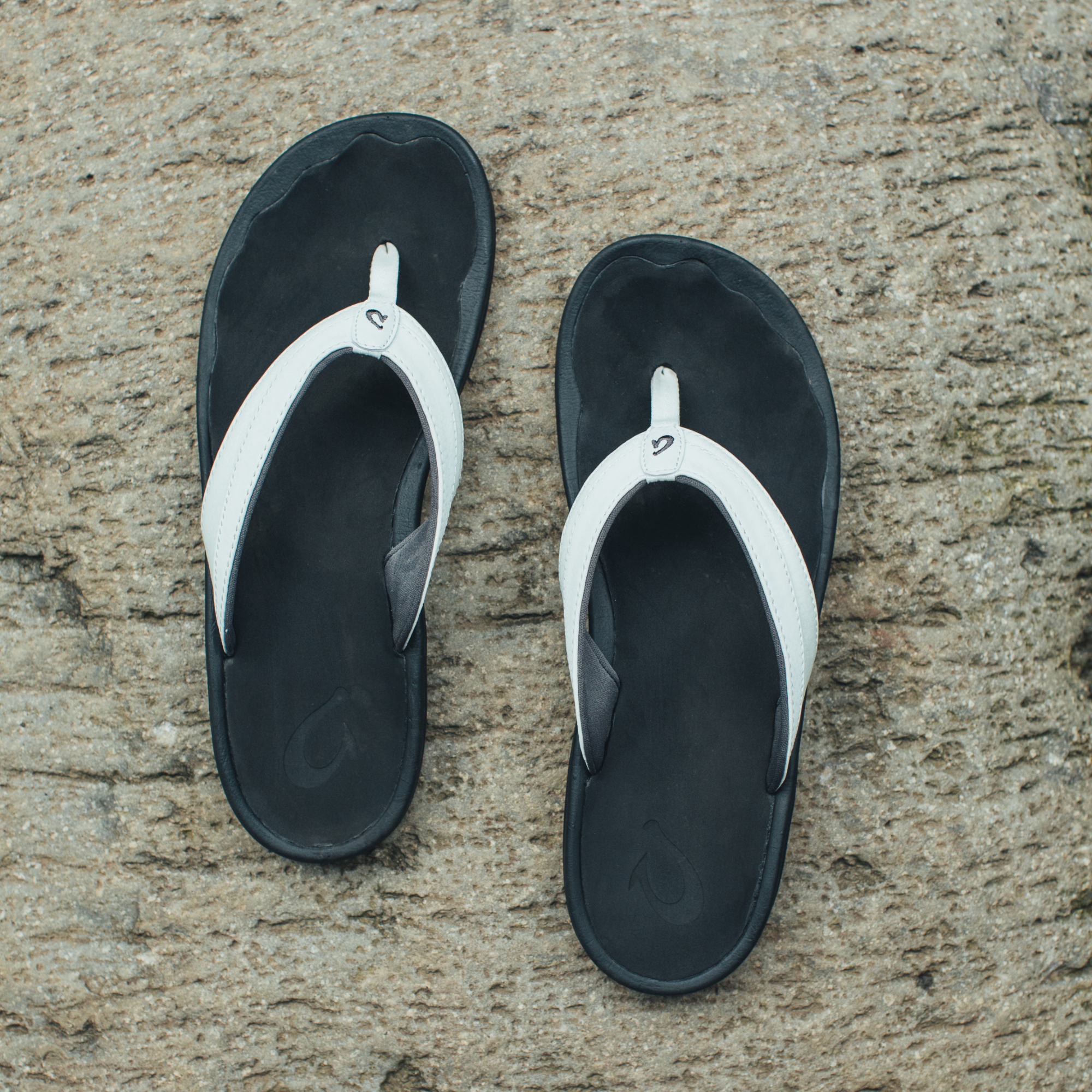 olukai ohana beach sandals