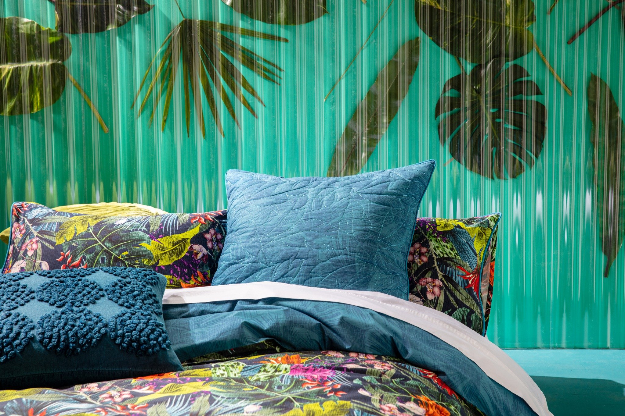 Aleora Euro Pillowcase