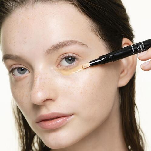 Wild Rose Concealer Thumbnail 4