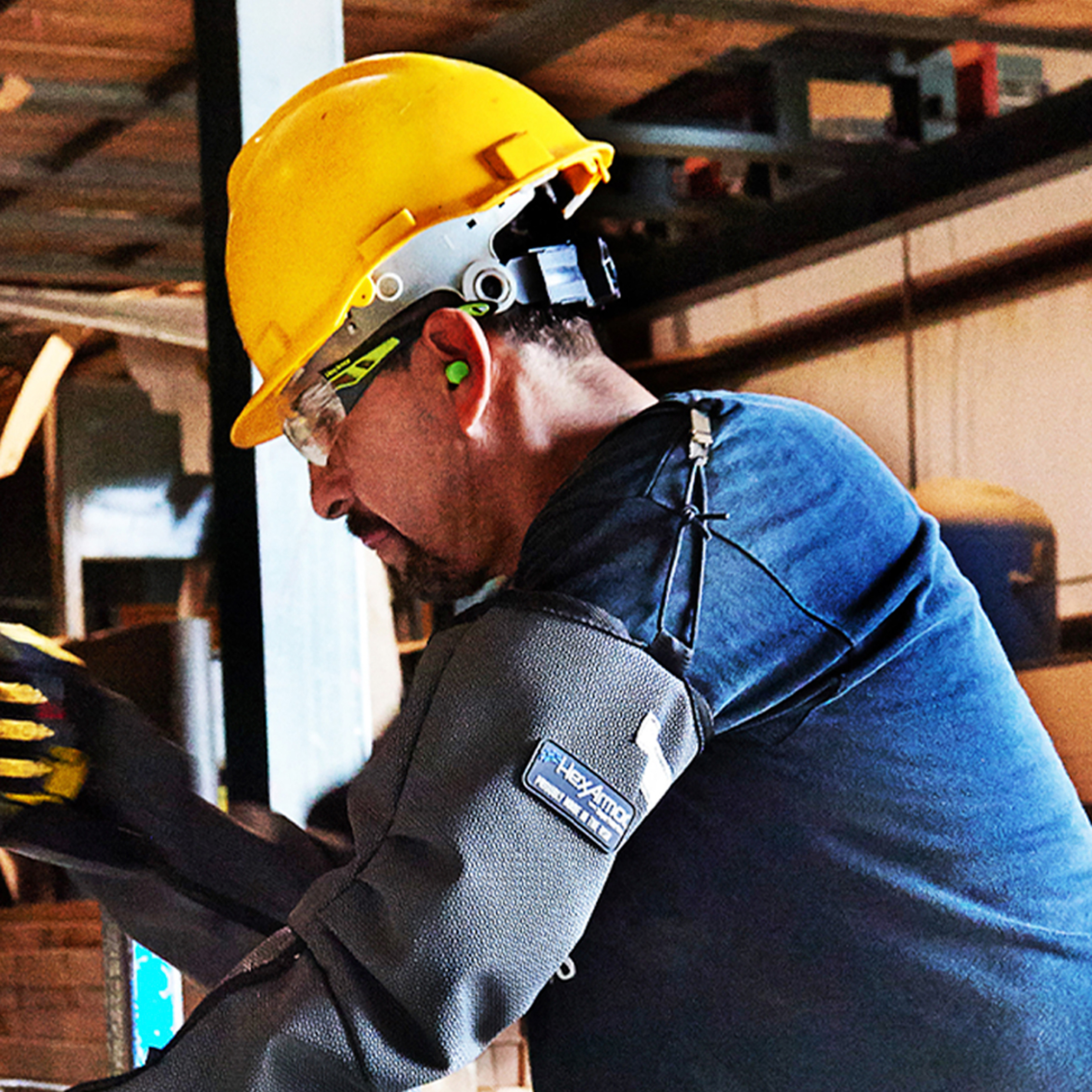 MAKE FOGGING AND SCRATCHING A DISTANT MEMORY