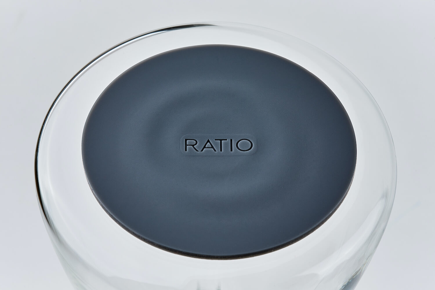 Ratio Handblown Glass Carafe key feature 2