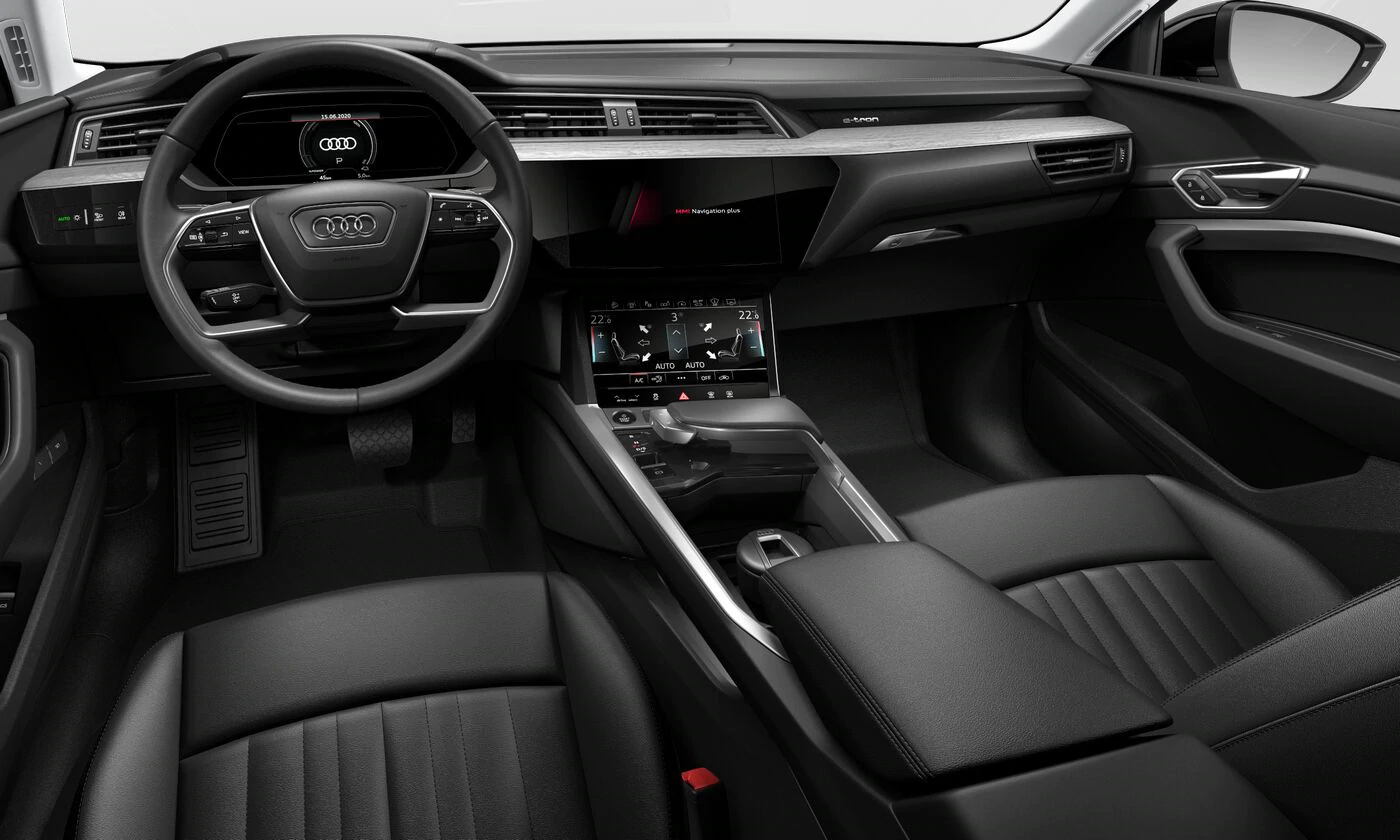 Audi e tron салон Audi e tron салон