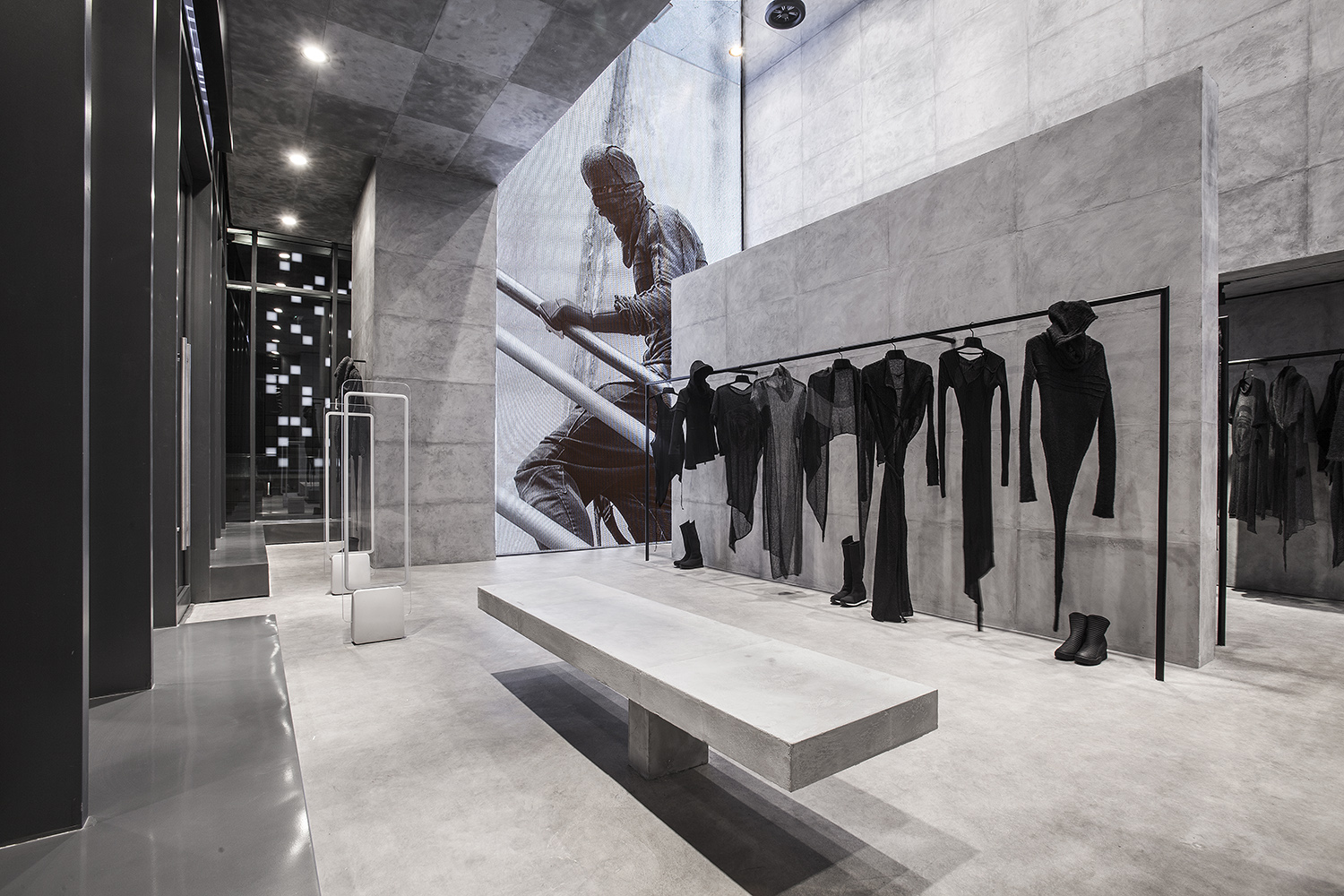 DEMOBAZA opens first international flagship store in Dubai