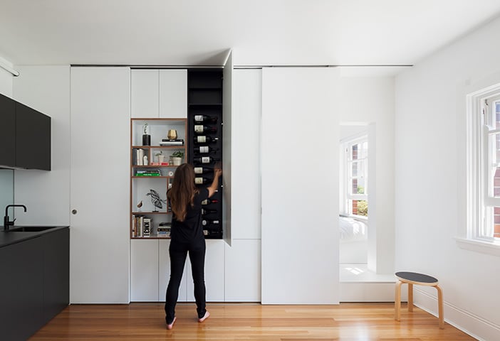 Carefully articulated joinery, high ceilings and natural light are the key to the Darlinghurst Apartment by Brad Swartz Architects. Photo © Katherine Lu c/o Brad Swartz Architects. 