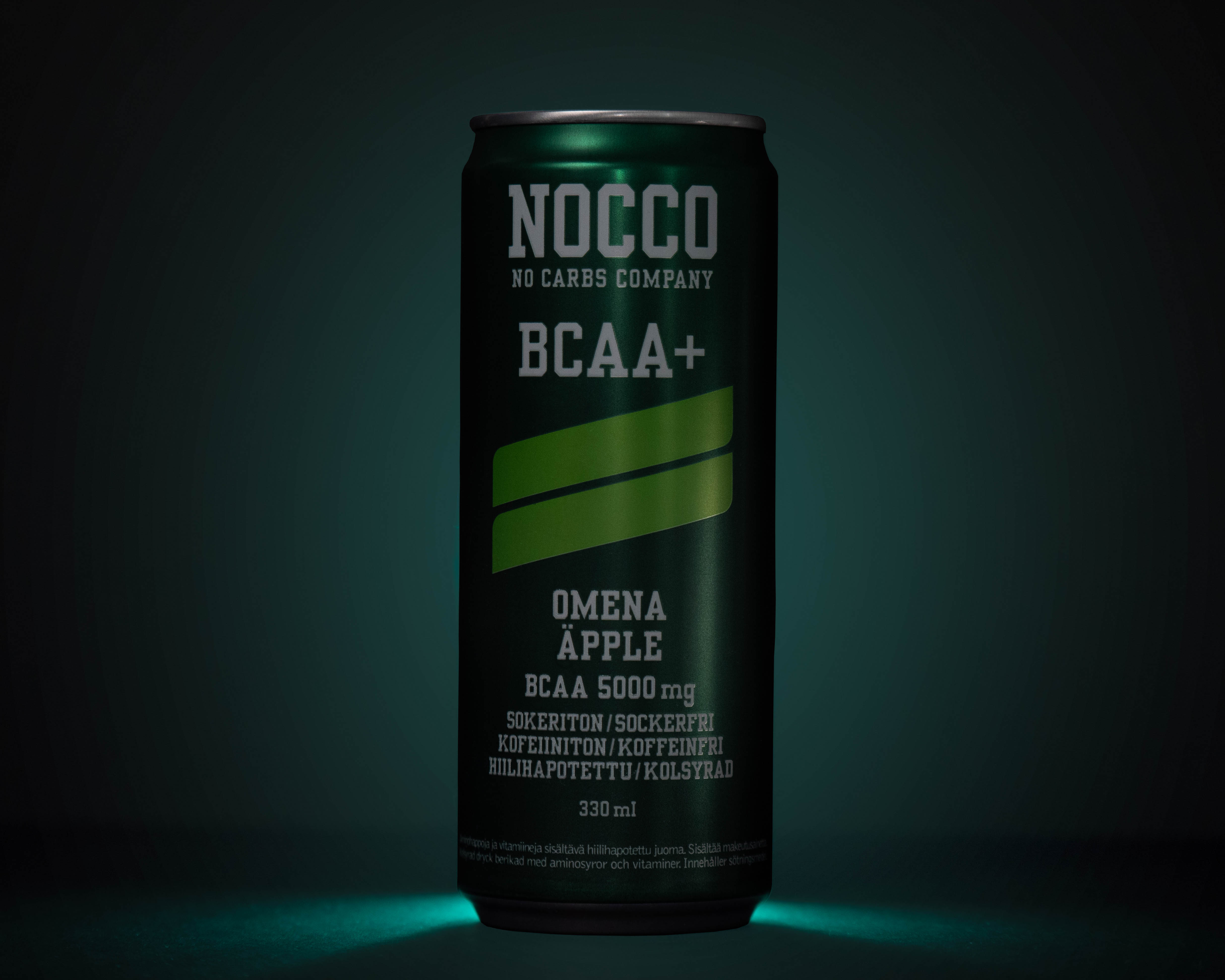 Nocco can Apple BCAA+ green light behind the can