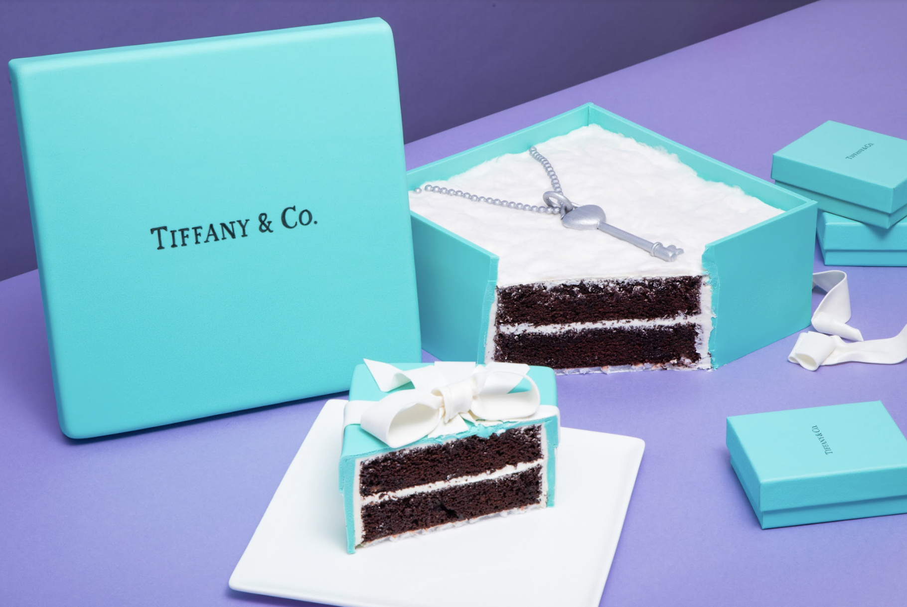 Tiffany & Co. Box Cake | Mouthful of Cakes