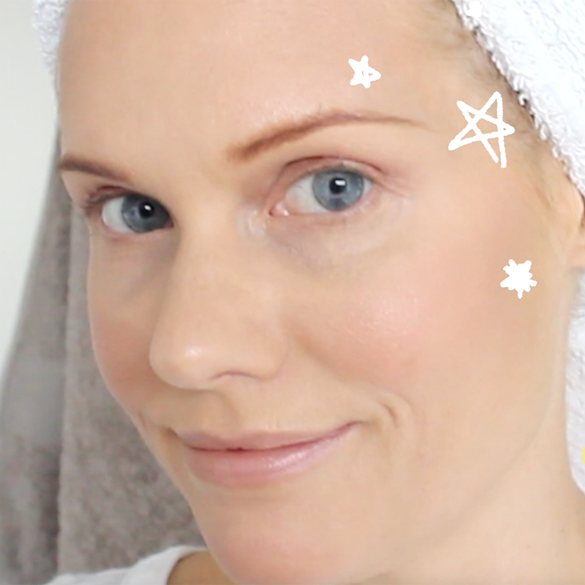 Enjoy this oil on the face and body by applying a few drops to the palm of your hands and massage all over the body
