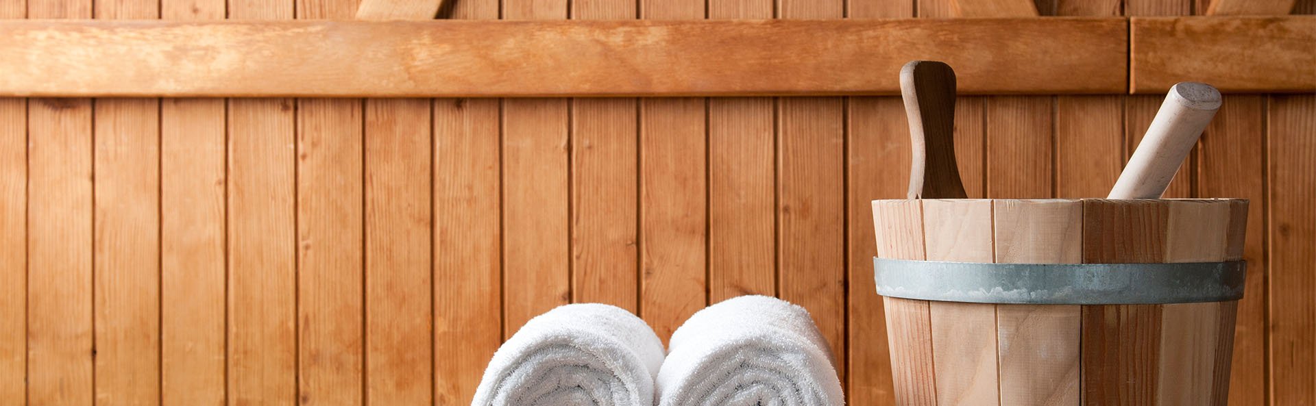 The Difference Between Red Light Therapy and Saunas