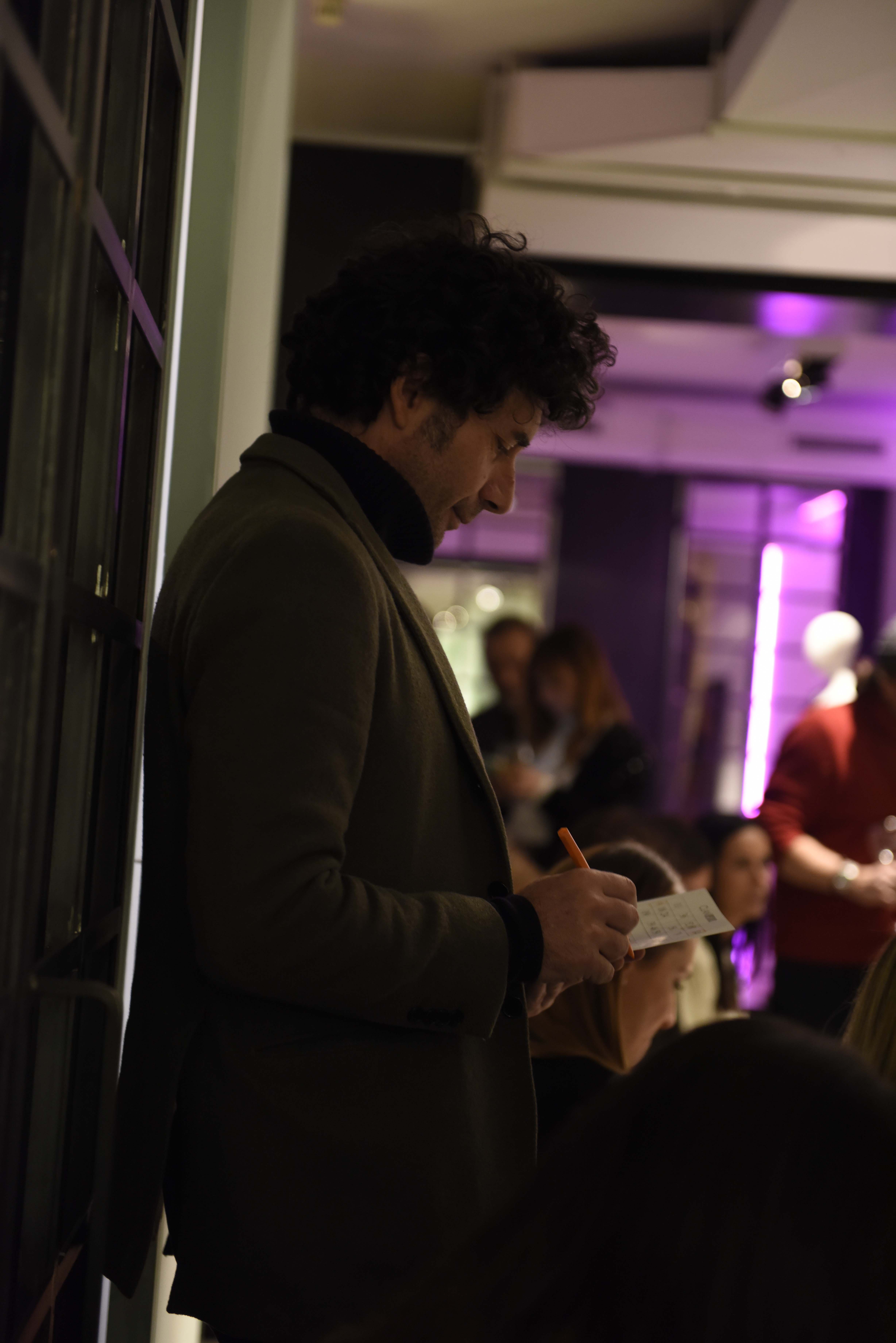 Clan_Upstairs_Philosophy_Tombola_di_Natale_0.DSC957.jpg
