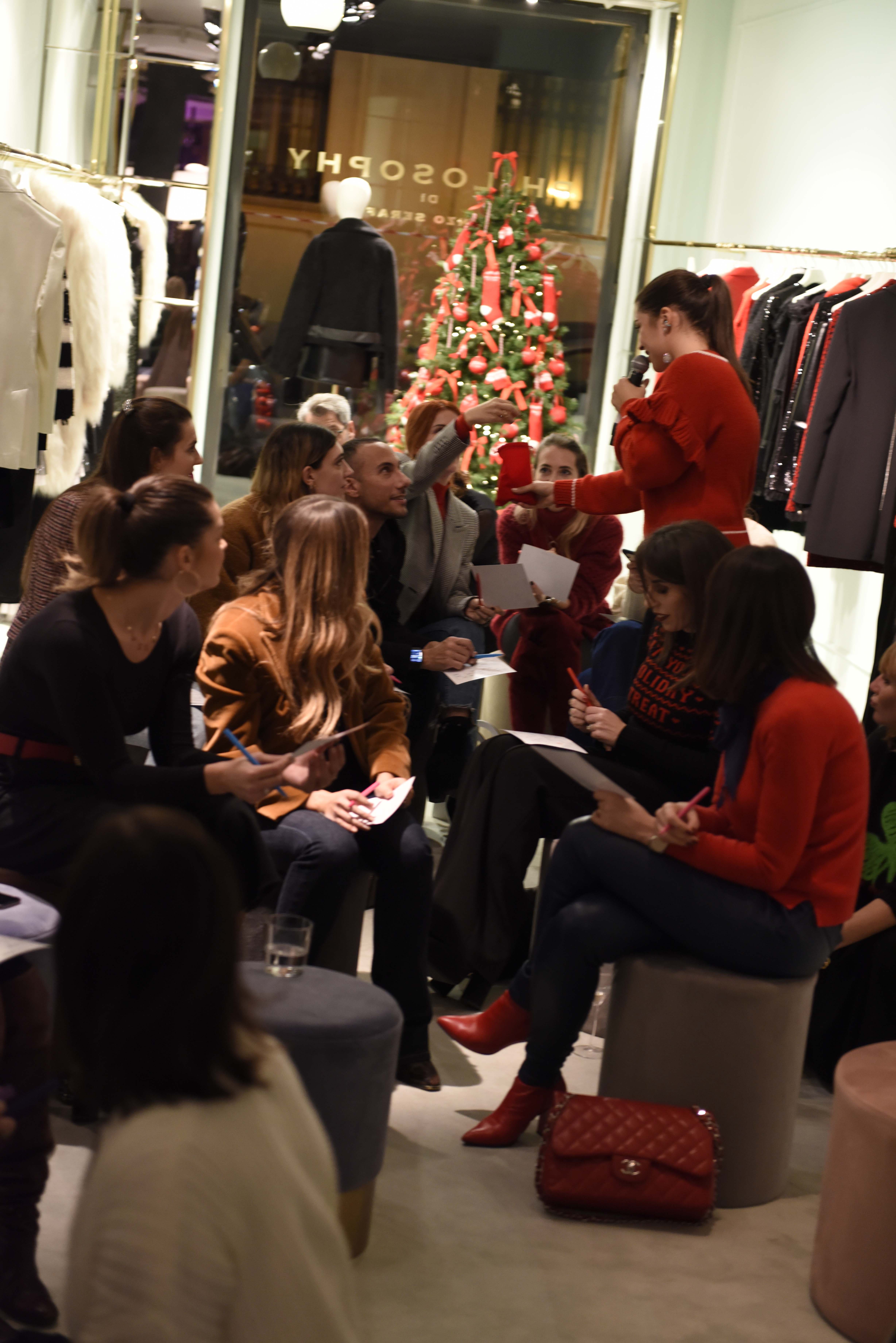 Clan_Upstairs_Philosophy_Tombola_di_Natale_0.DSC9473.jpg