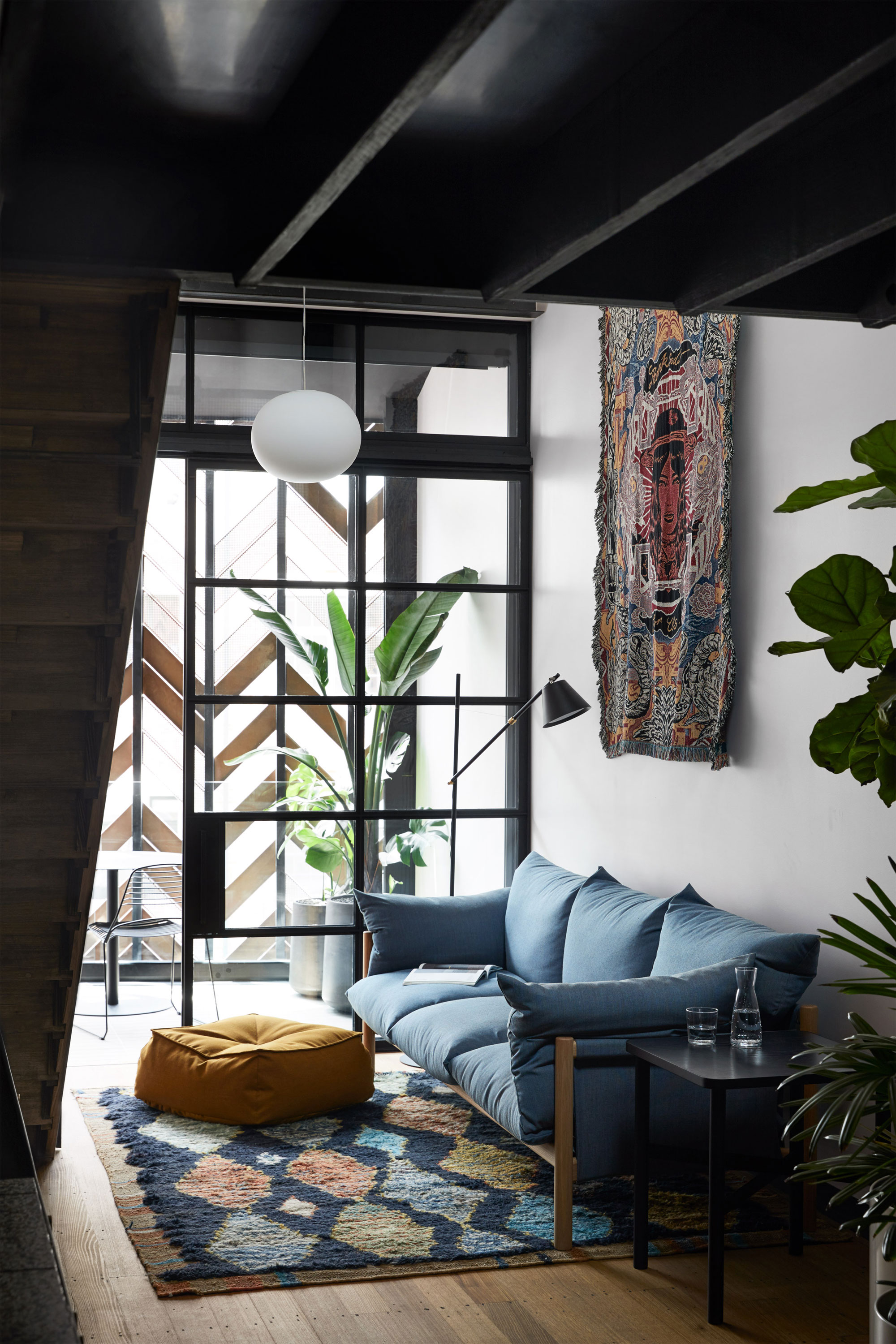 Paramount House Hotel