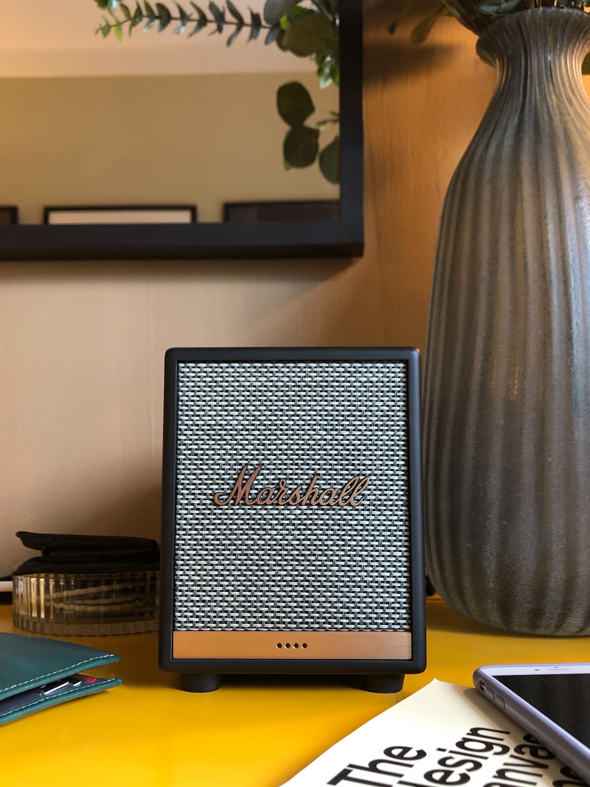 The Marshall Uxbridge on a tabletop