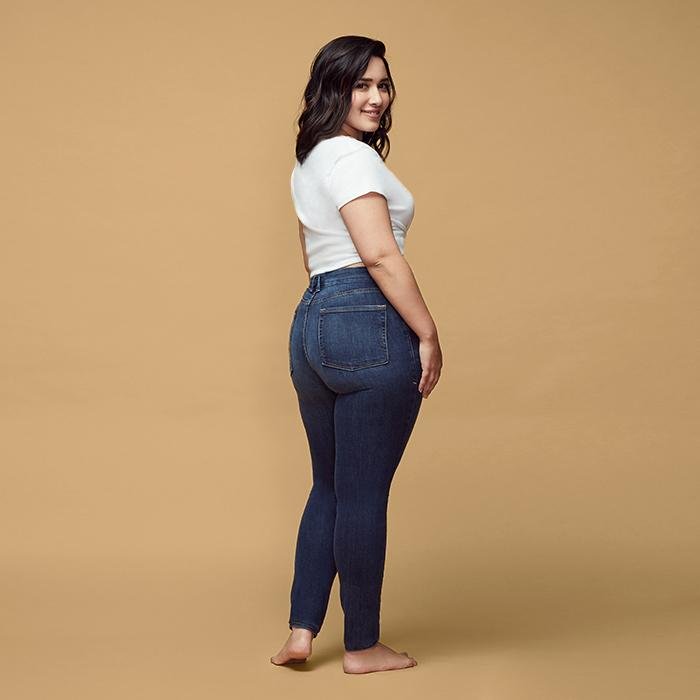 girl in jeans size 10 | 30