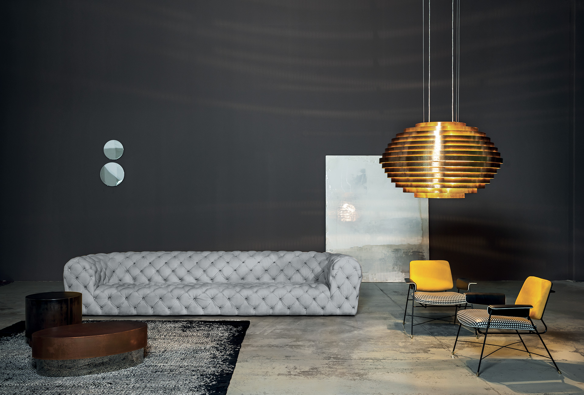 The Chester Moon sofa designed by Paola Navone was born from a reinterpretation of the classic English 'Chester'. Photo c/o Baxter. |The Budapest sofa designed by Paola Navone for Baxter. Photos c/o Baxter. 