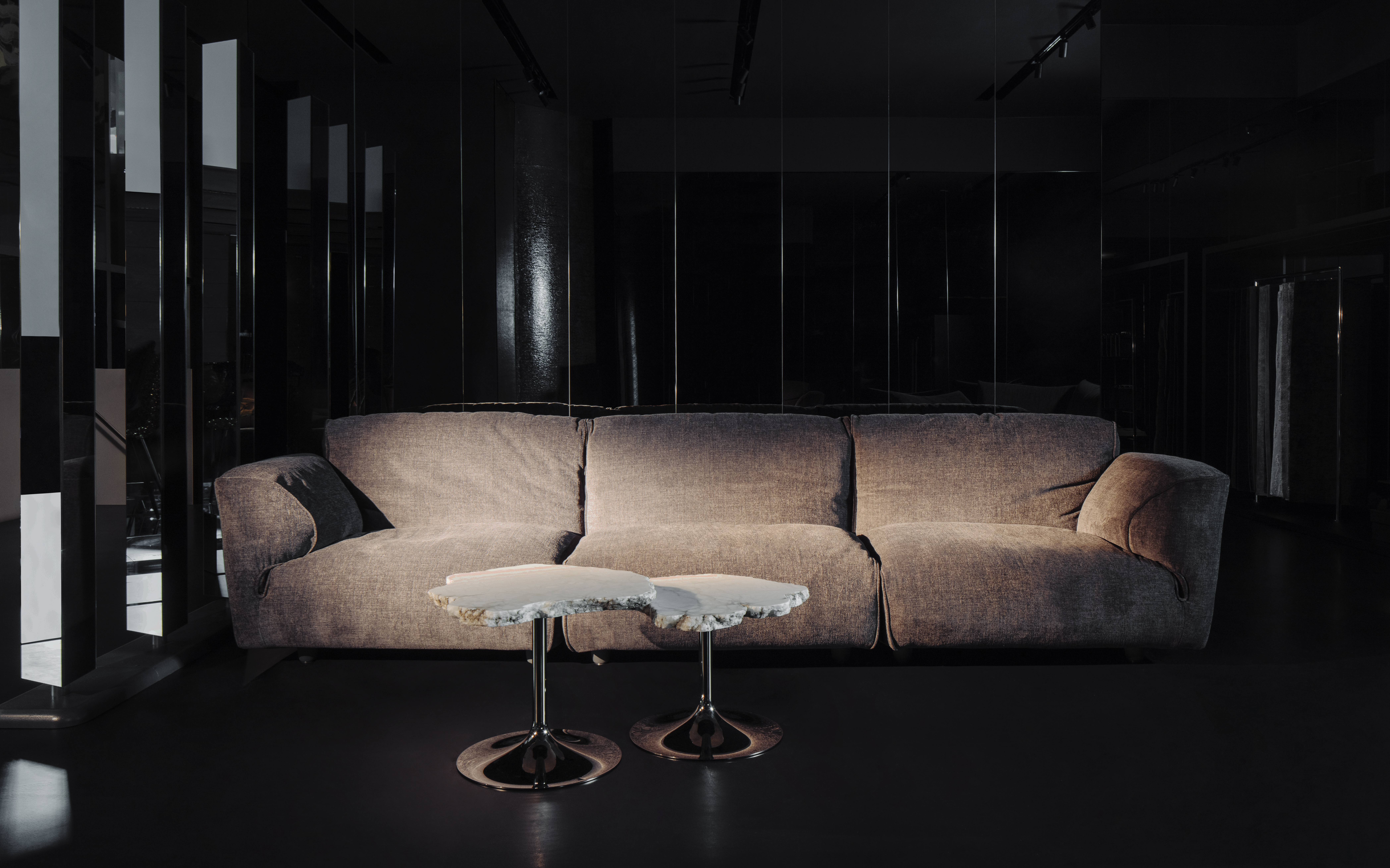 Grande Soffice sofa designed by Francesco Binfaré. Photo credit: Khoogj.