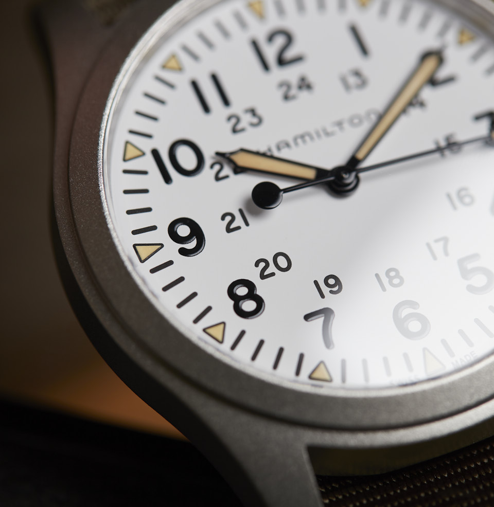 hamilton khaki field mechanical winding