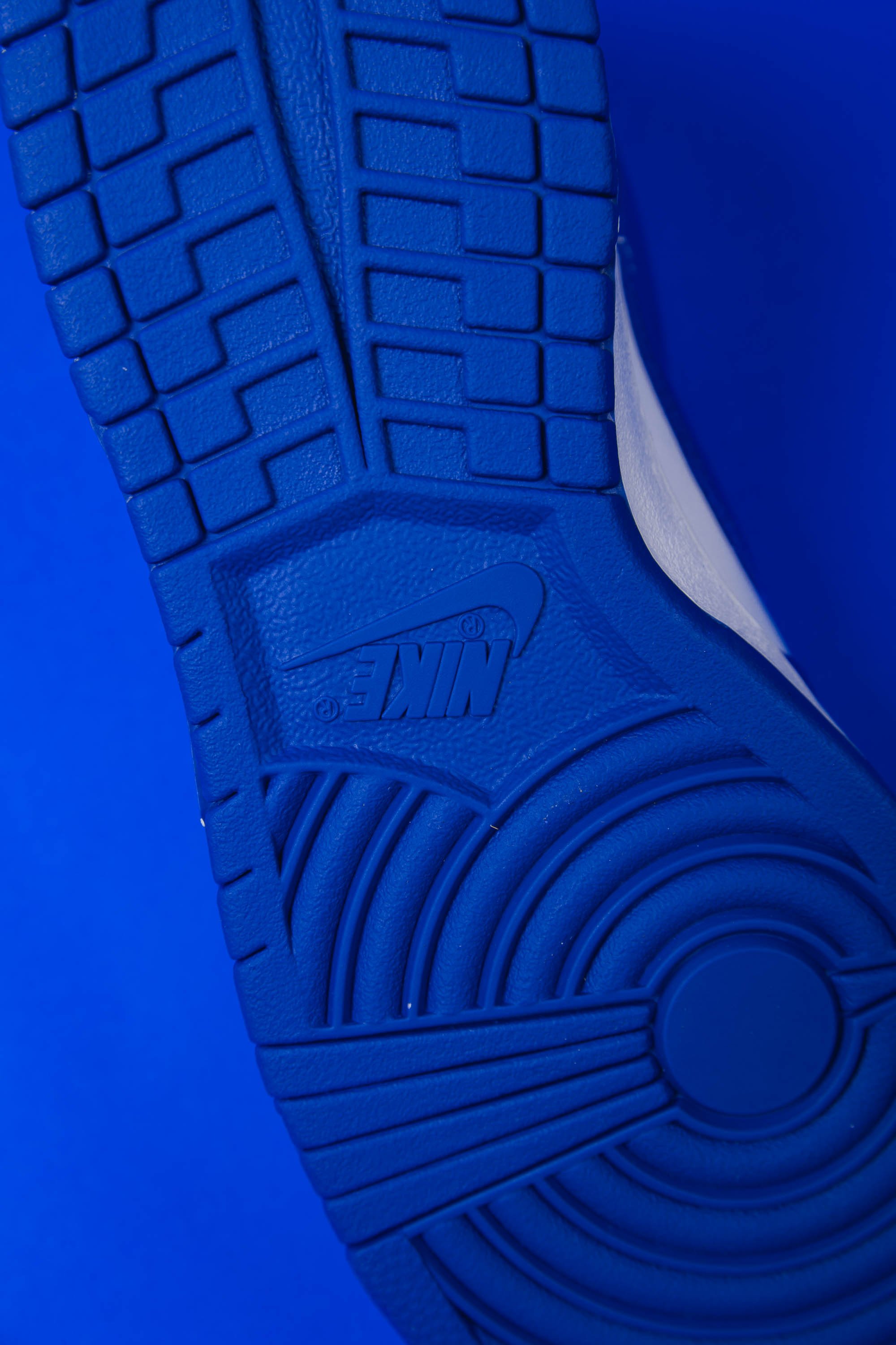 Nike Dunk Low 'Kentucky' Raffle | Up There