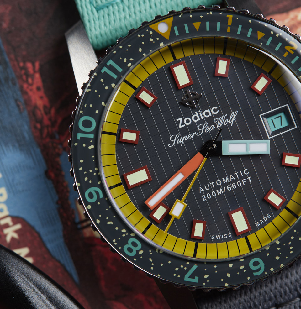 Super Sea Wolf Limited Edition Gridded Dial texture