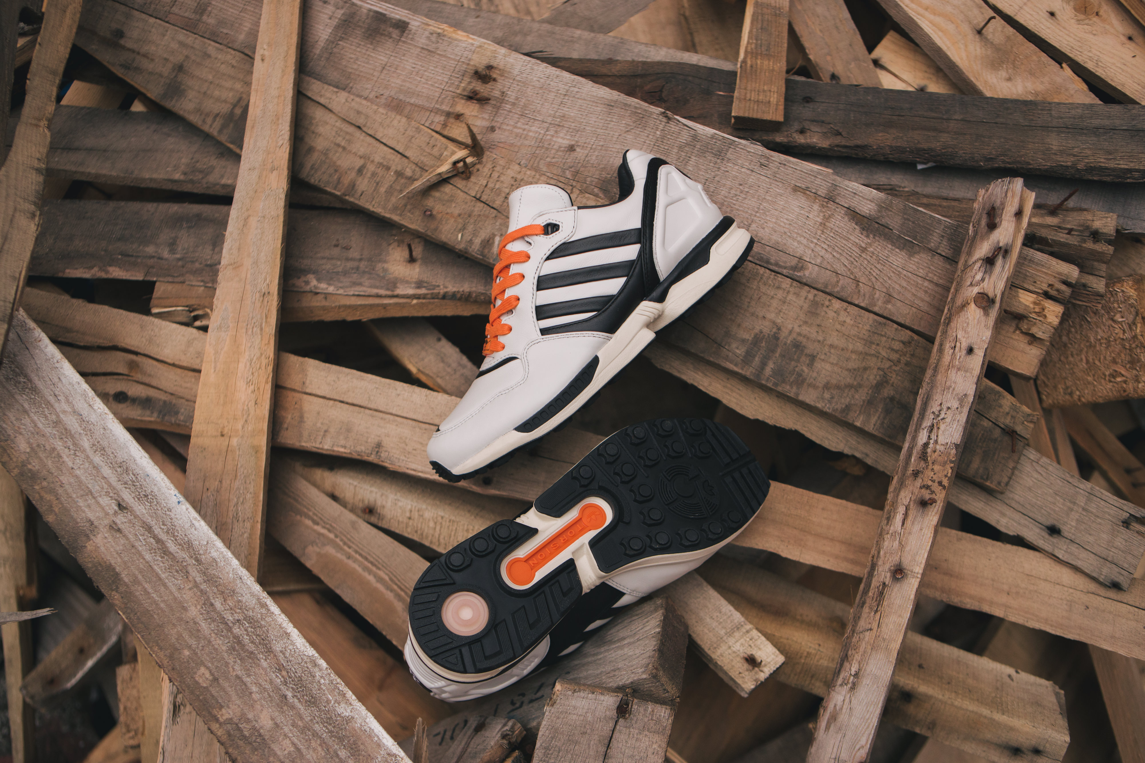 J Is For Juventus: Adidas Originals A-ZX ZX 6000