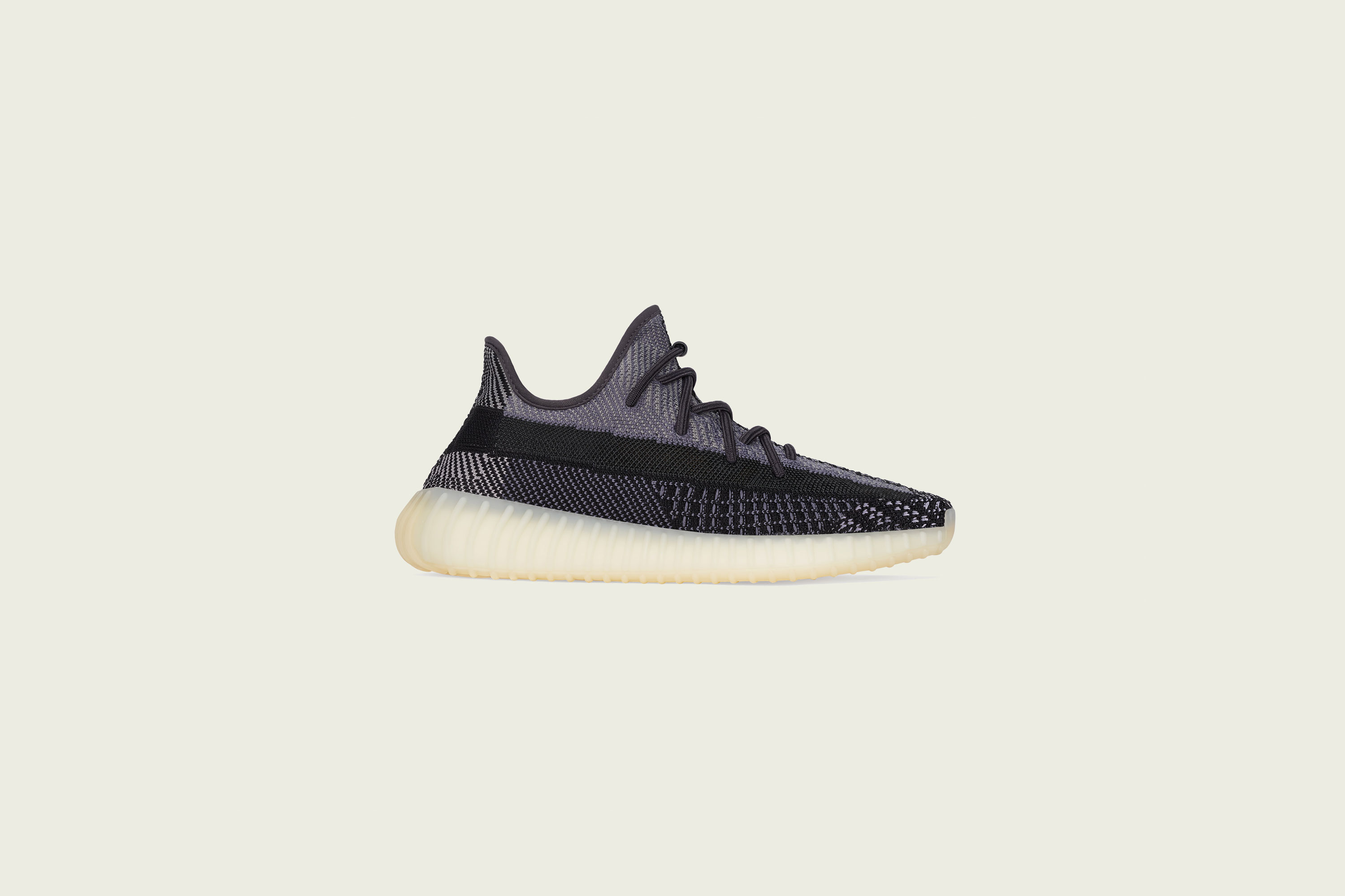 Launches - Yeezy Boost 350V2 'Carbon'