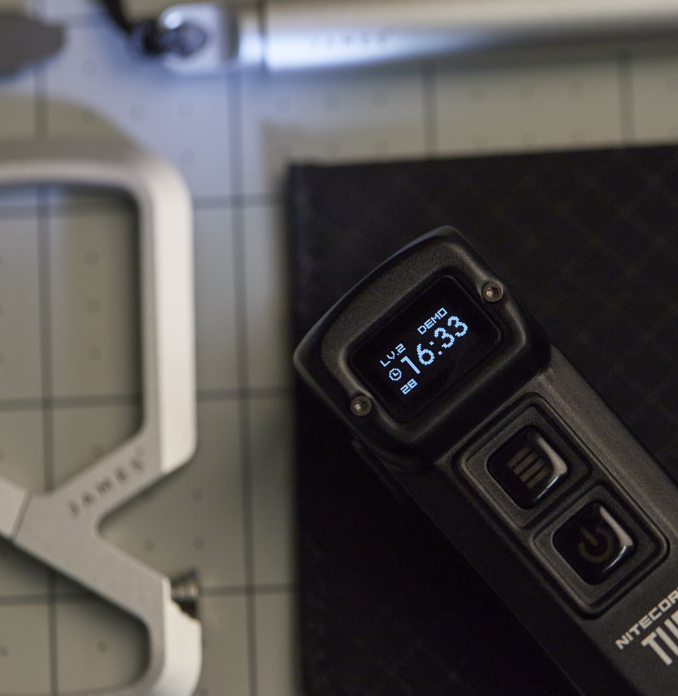 TUP MODE AND POWER BUTTONS