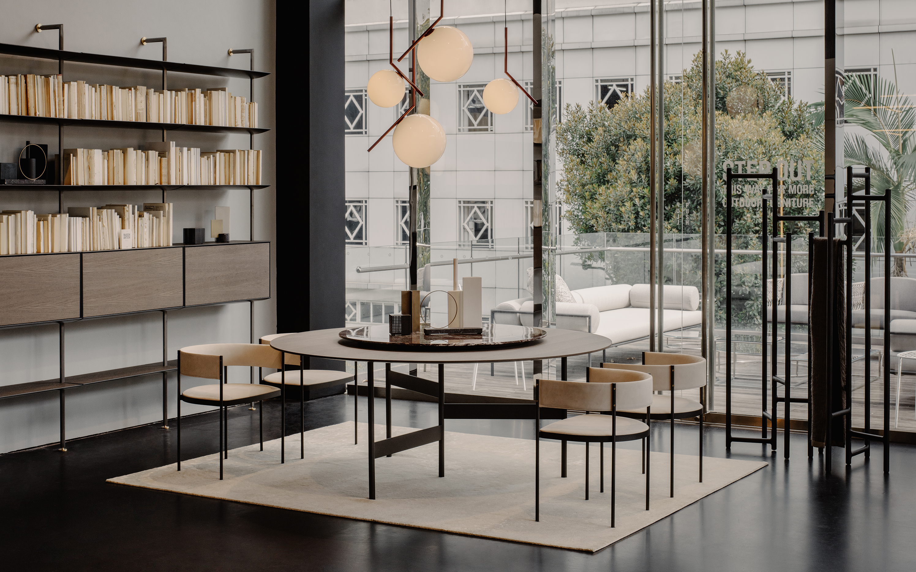 The Notes table designed by Massimo Mariani, and the Era chair and Sailor shelving system designed by David Lopez Quincoces for Living Divani, with the IC suspension 1 light by Michael Anastassiades for Flos. Image © Khoo Guo Jie, Khoogj.