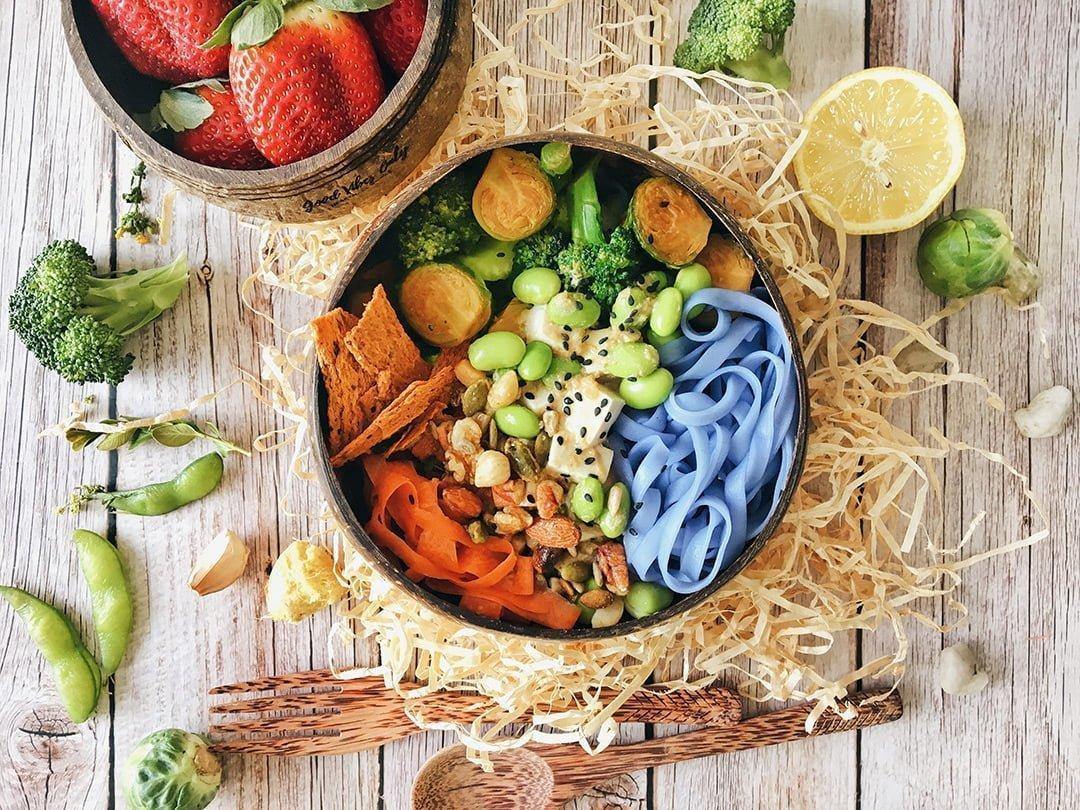 Noodle Bowl with Sesame Ginger Dressing