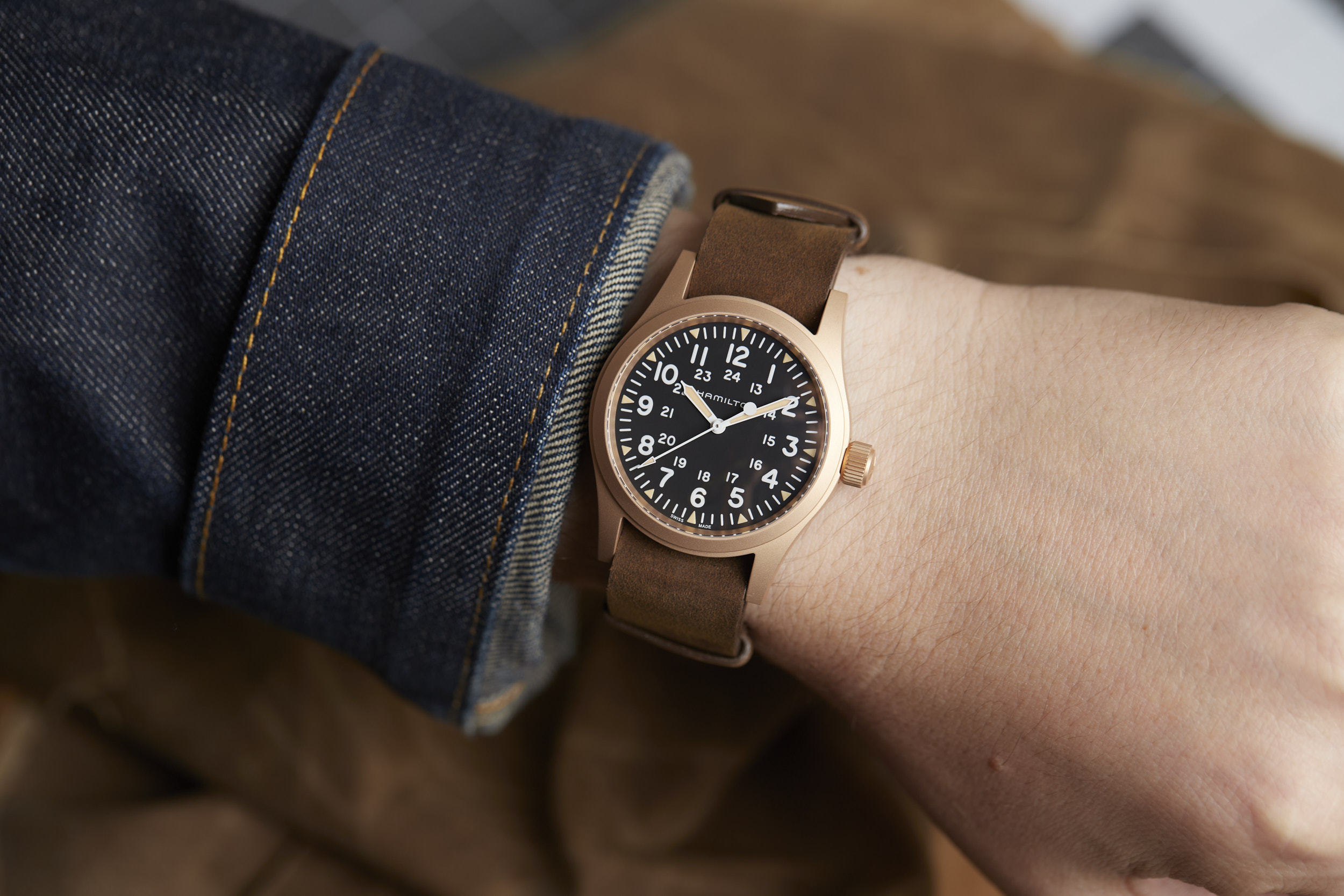 hamilton khaki field mechanical winding
