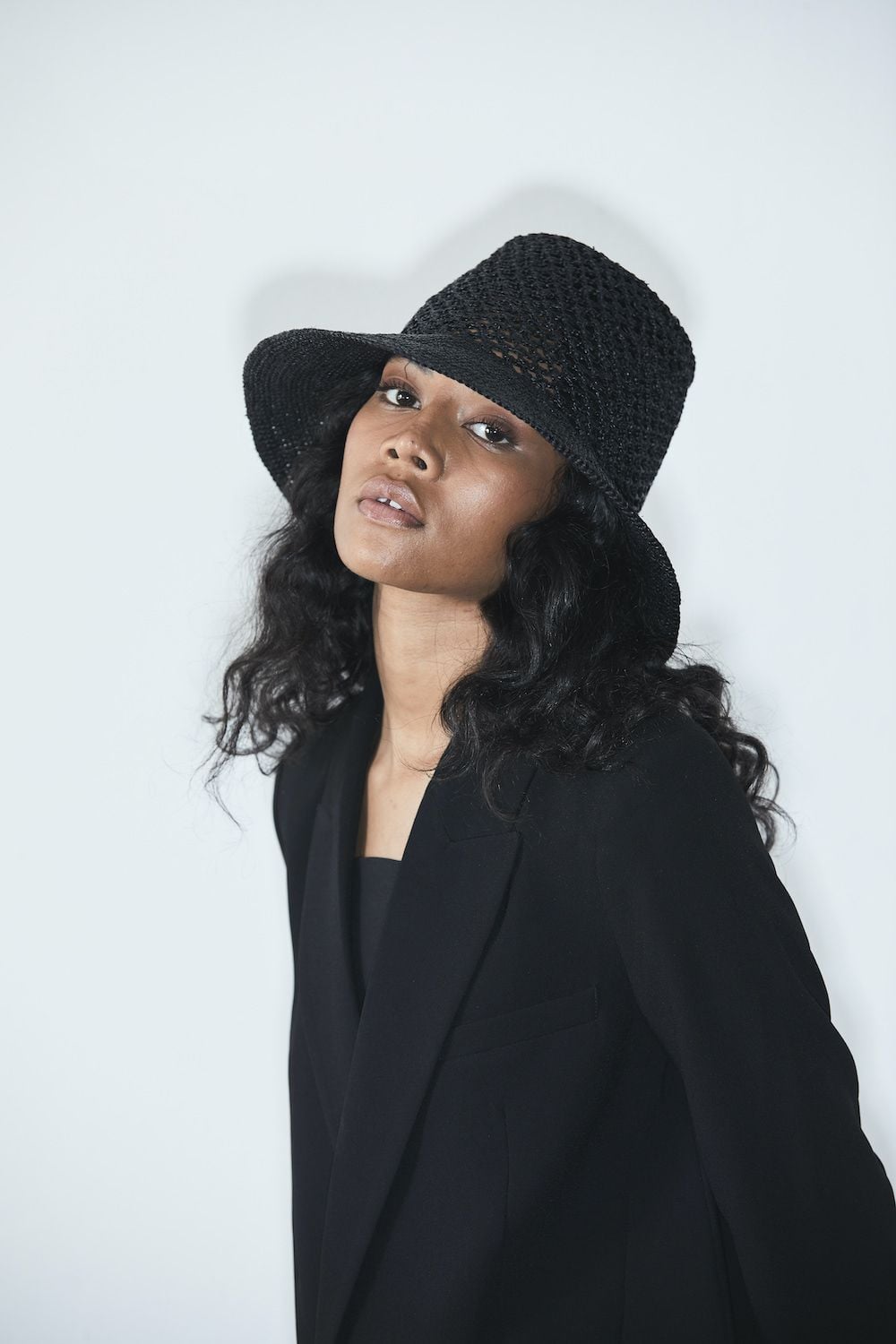 Lynda | Janessa Leoné – Janessa Leone