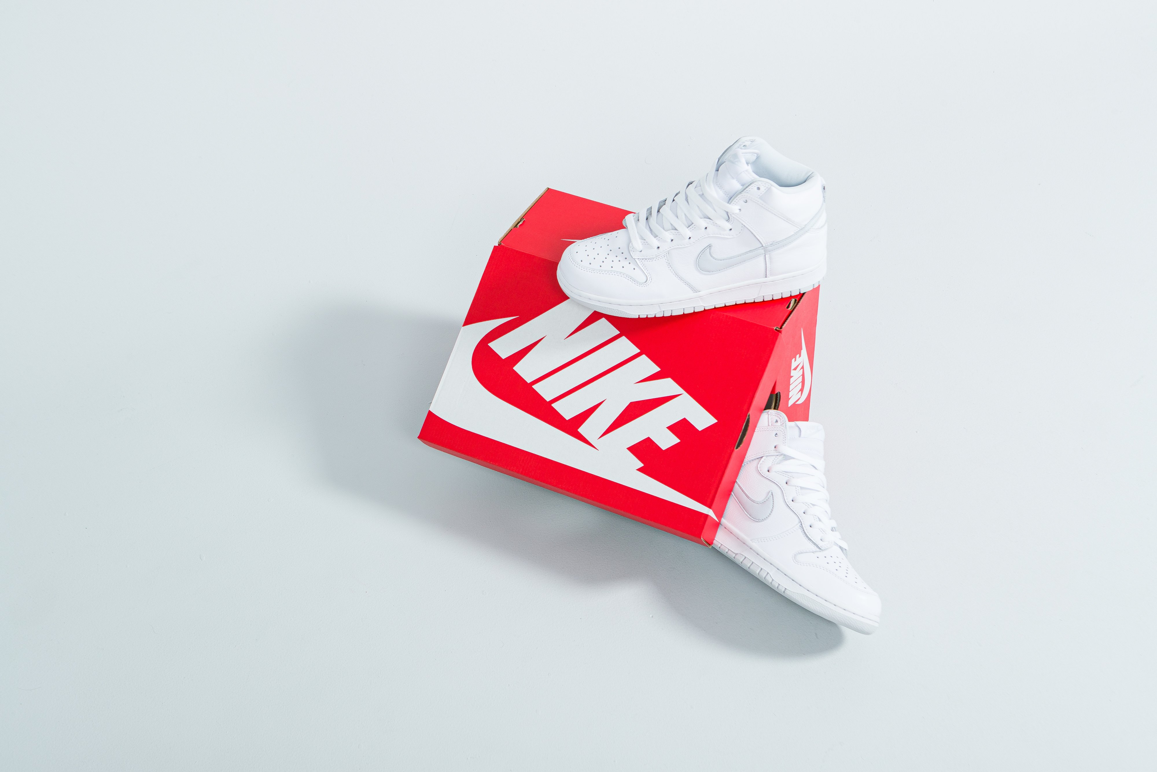 Launches - Nike Dunk Hi SP 'Pure Platinum' | Up There