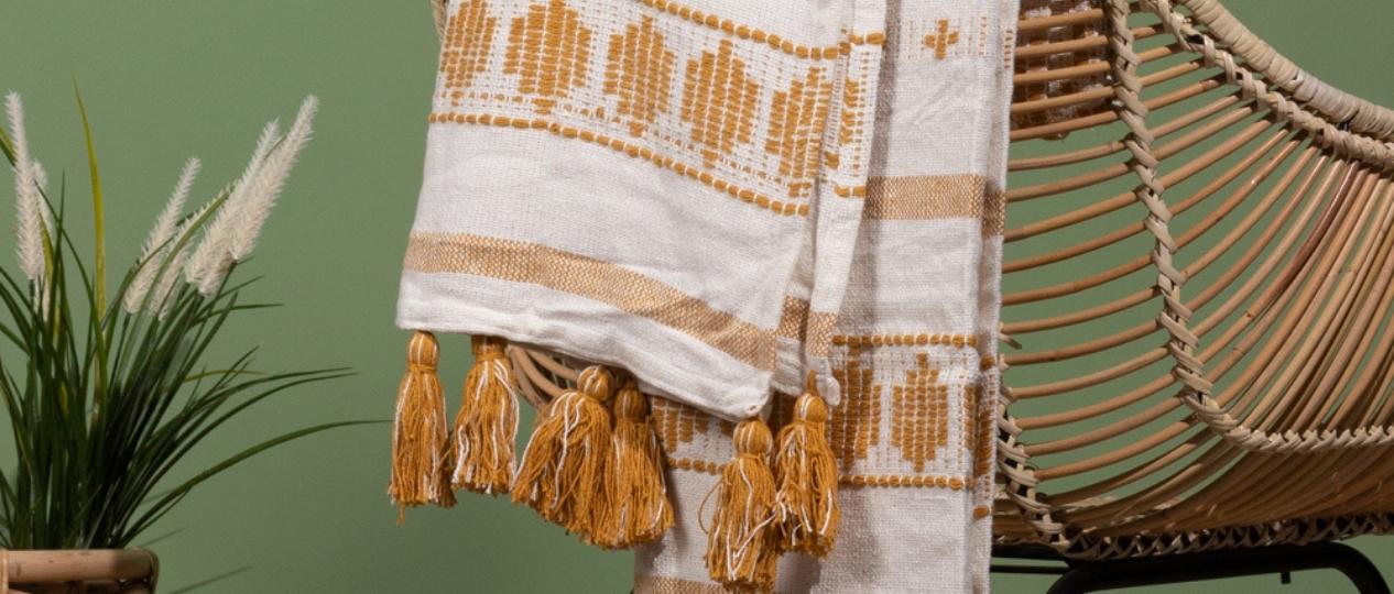 cream sofa throws cream throws for sofas