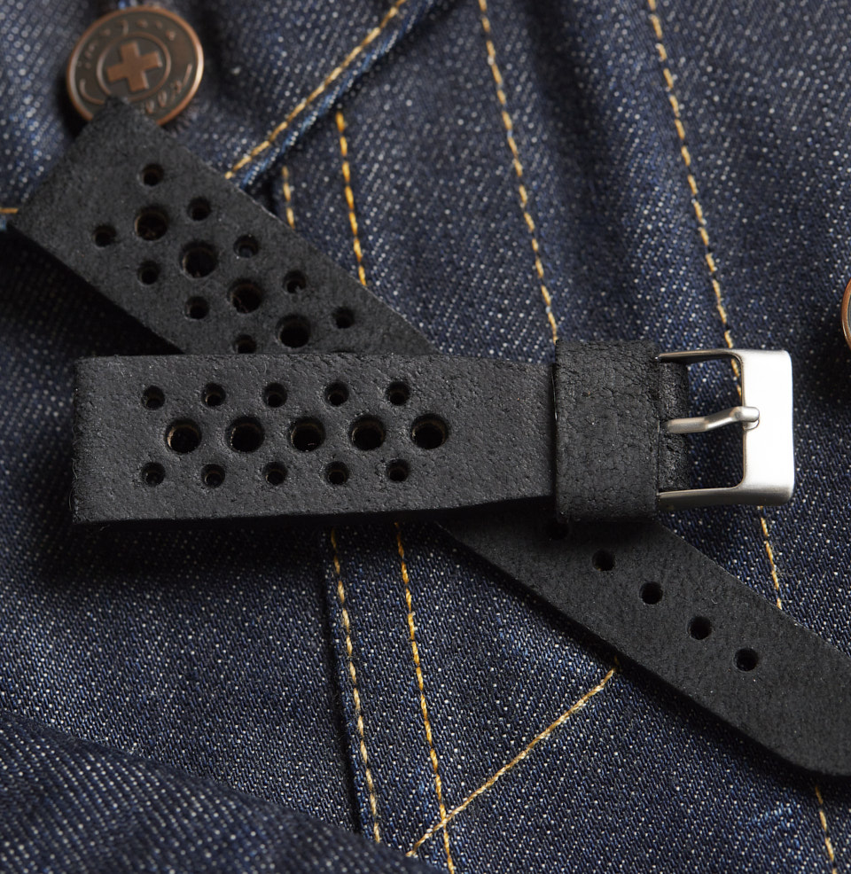 Roadster Strap Lamp Black Leather