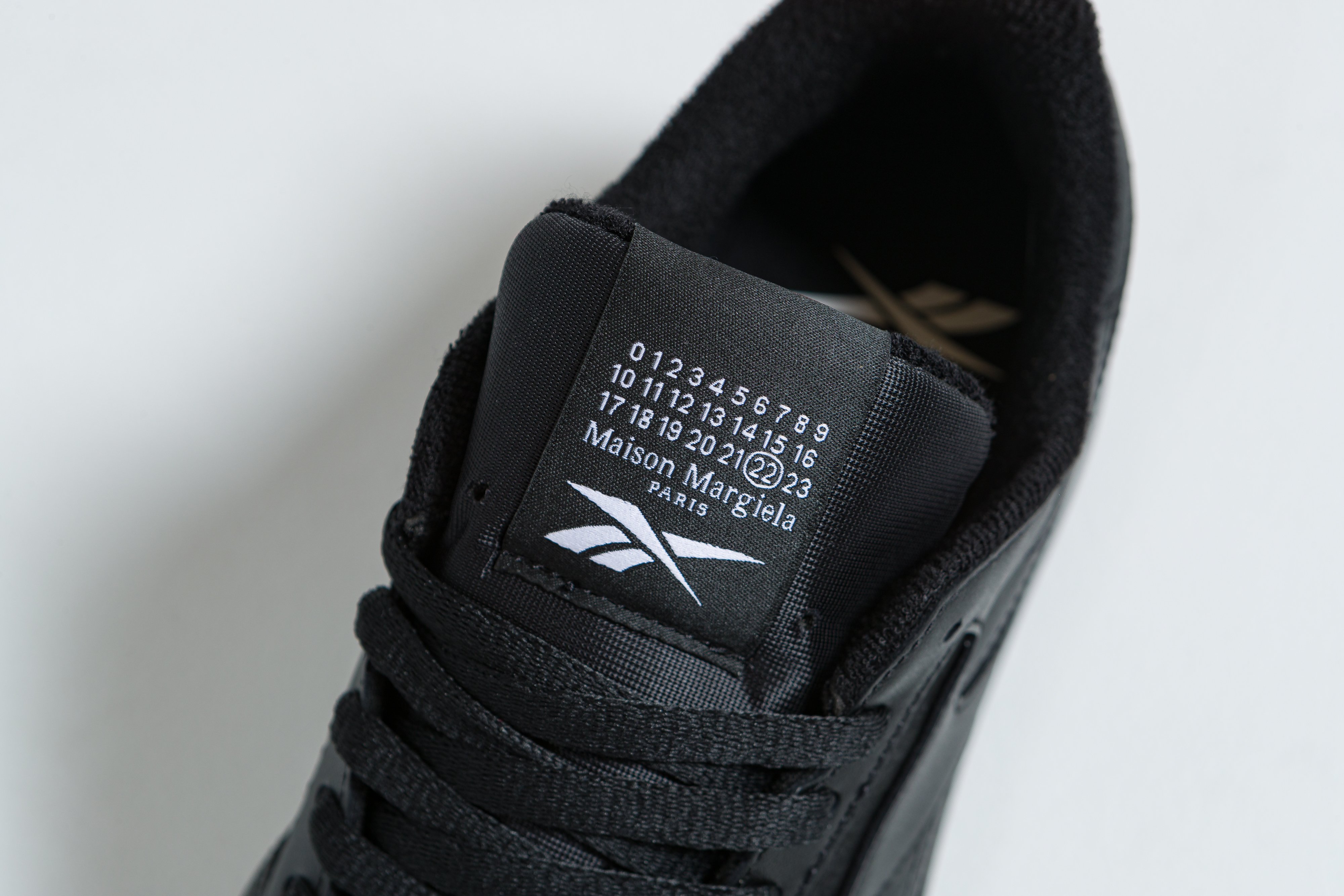 Reebok Classics X Maison Martin Margiela Project 0 Cl Leather Tabi Up There Reebok Classics X Maison Martin Margiela Project 0 Cl Leather Tabi Up There