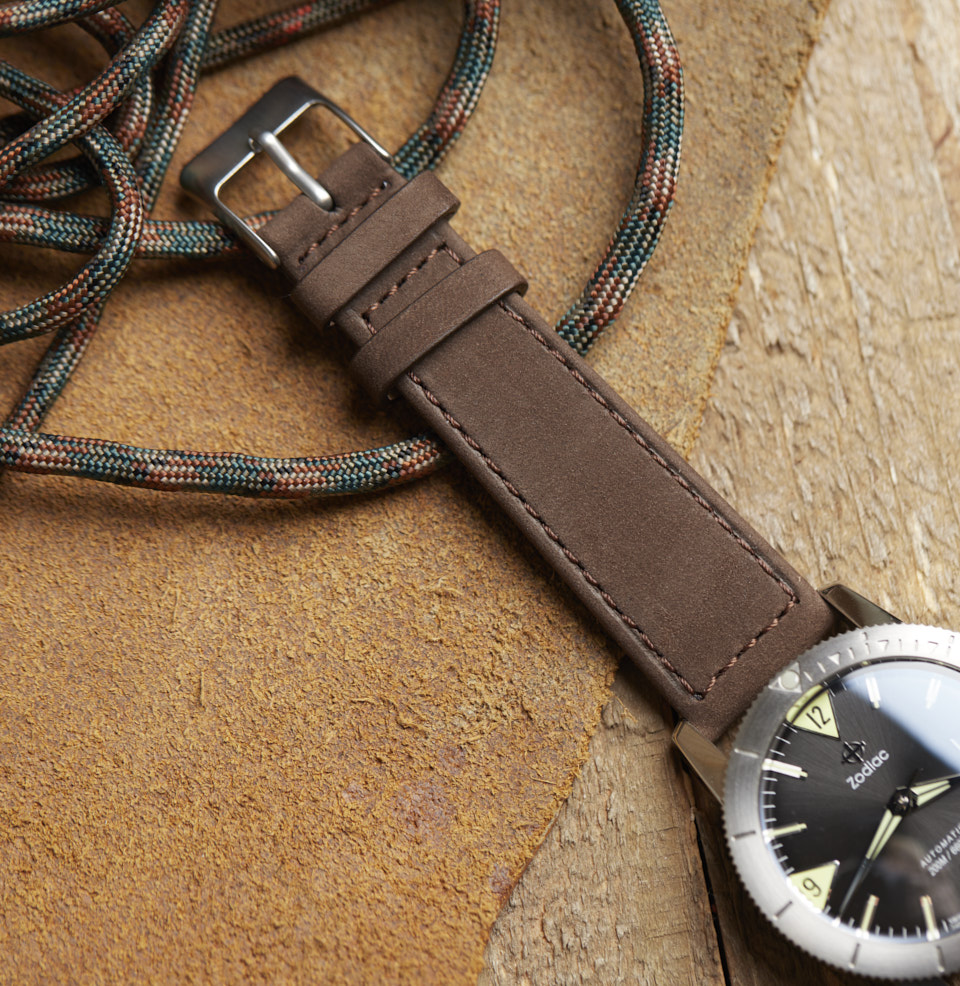 Degraw Great with a dark dial