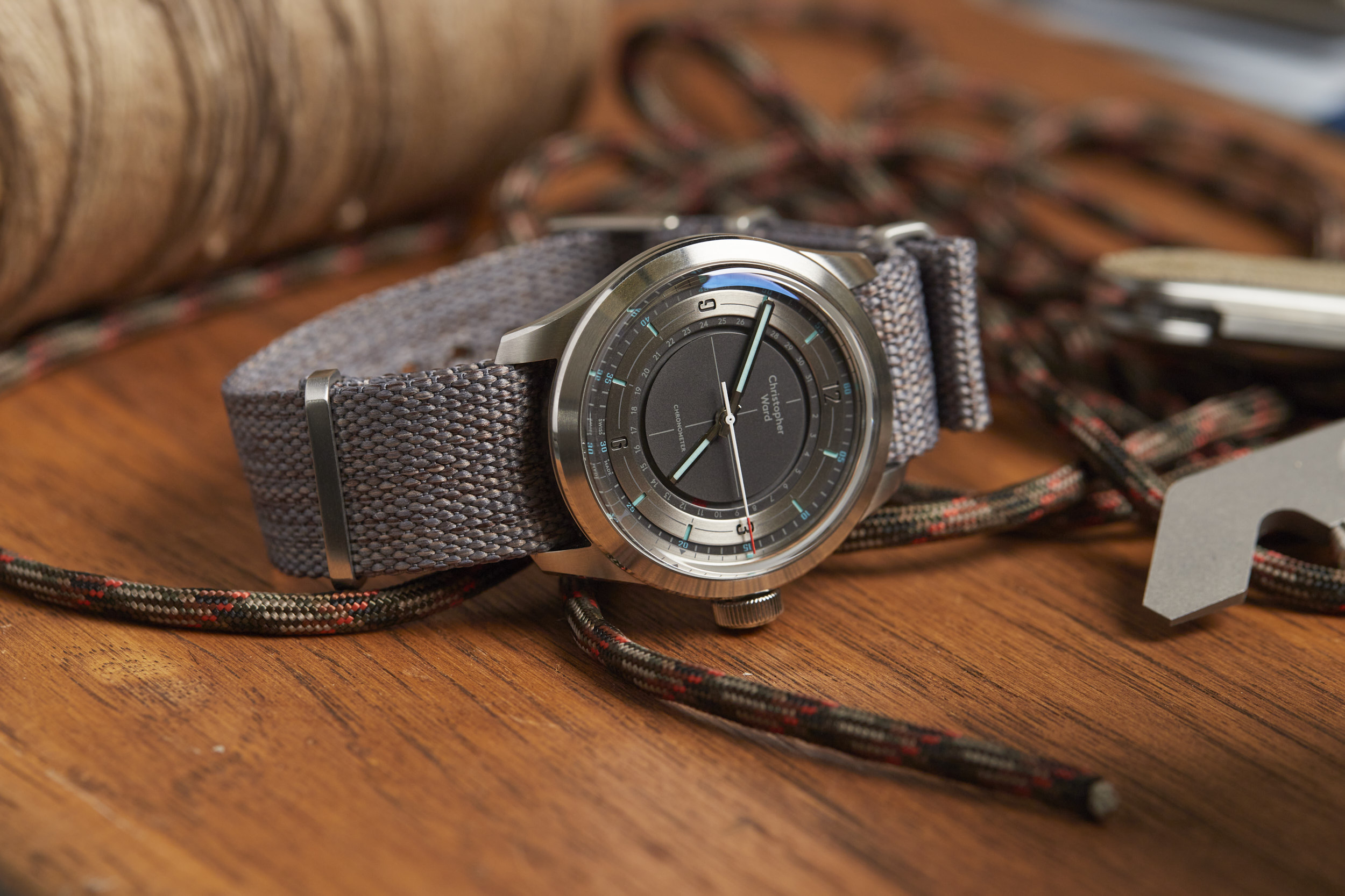 Crown and buckle nato strap hot sale