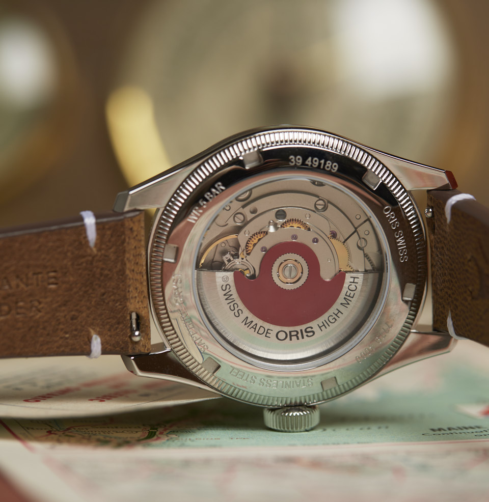 Big Crown X Cervo Volante Display case-back 