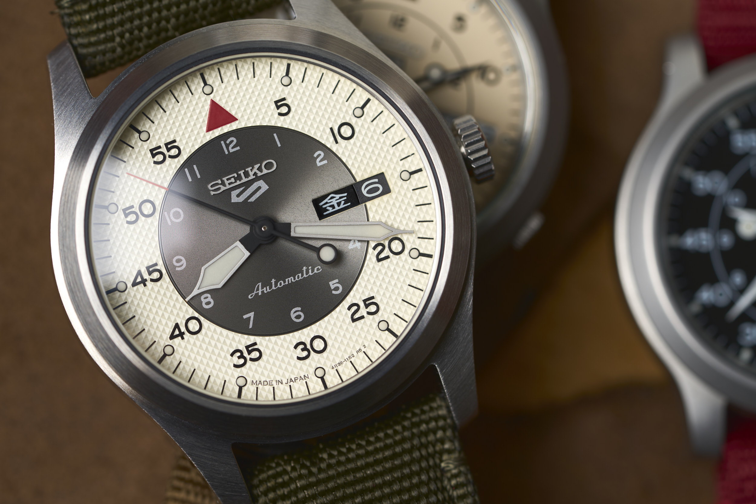 SEIKO5LE_6-v1643305976227.jpg