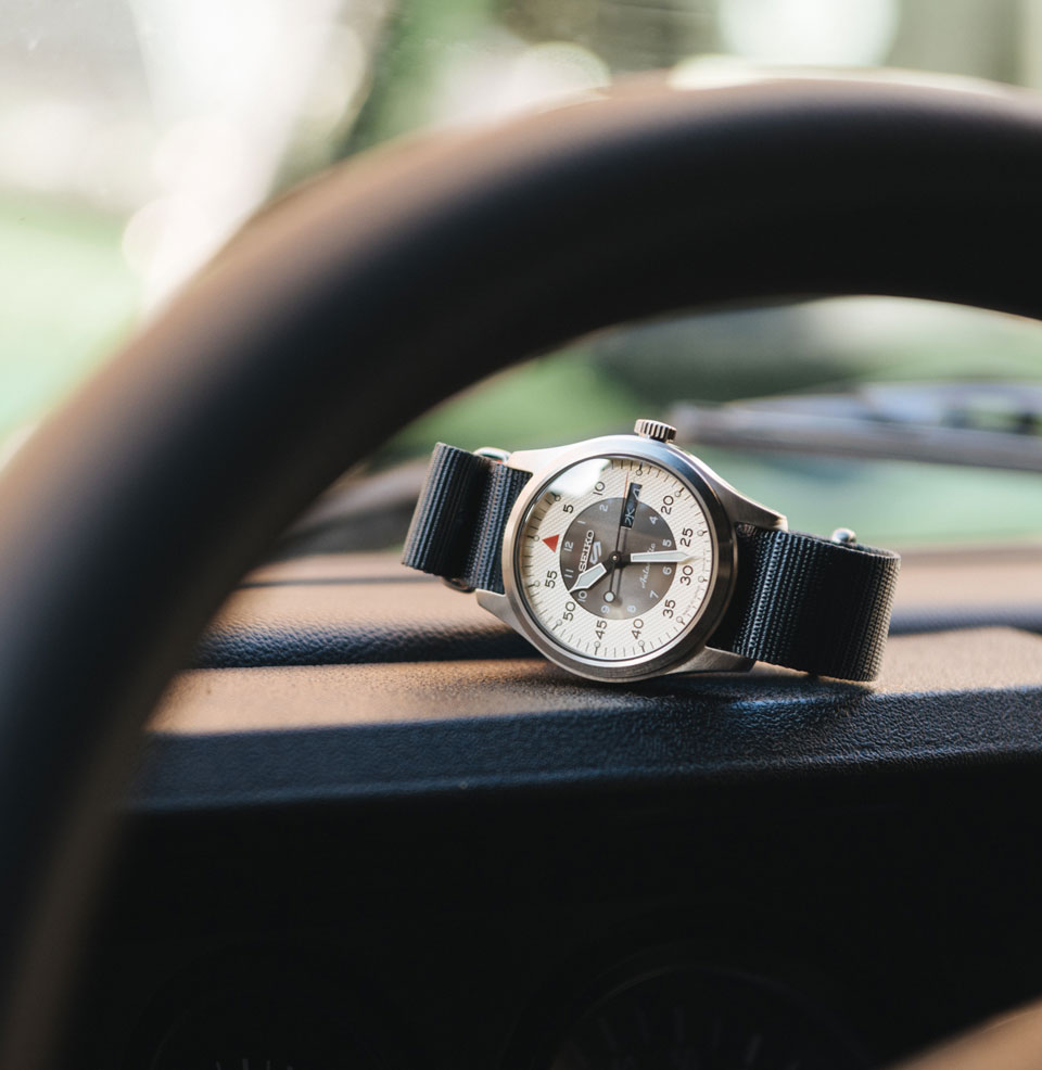 Worn & Wound 10th Anniversary Limited Edition Custom ADPT US-Made Mil-Strap