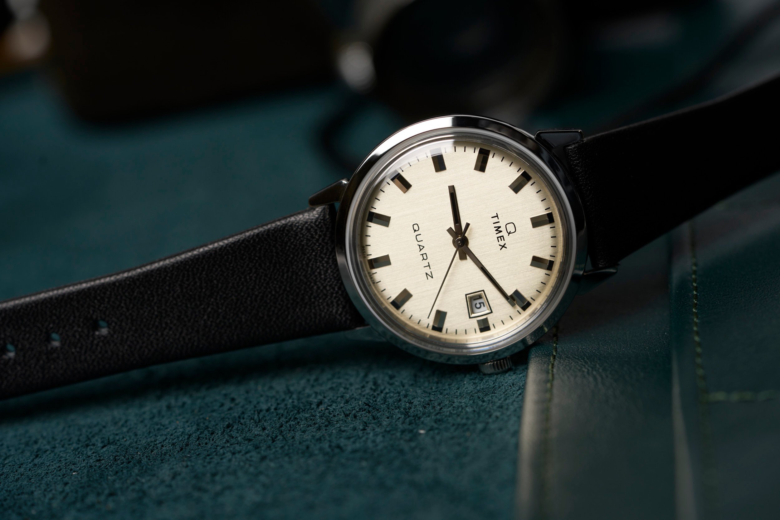 Q Timex 1978 Reissue Date 35mm Leather Strap Watch – Windup Watch Shop