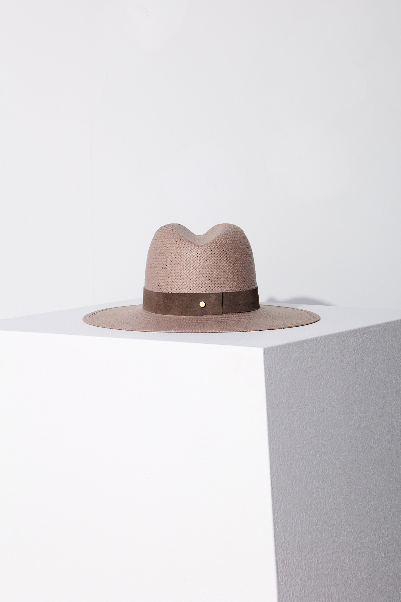 janessa leone packable marcell short brimmed fedora