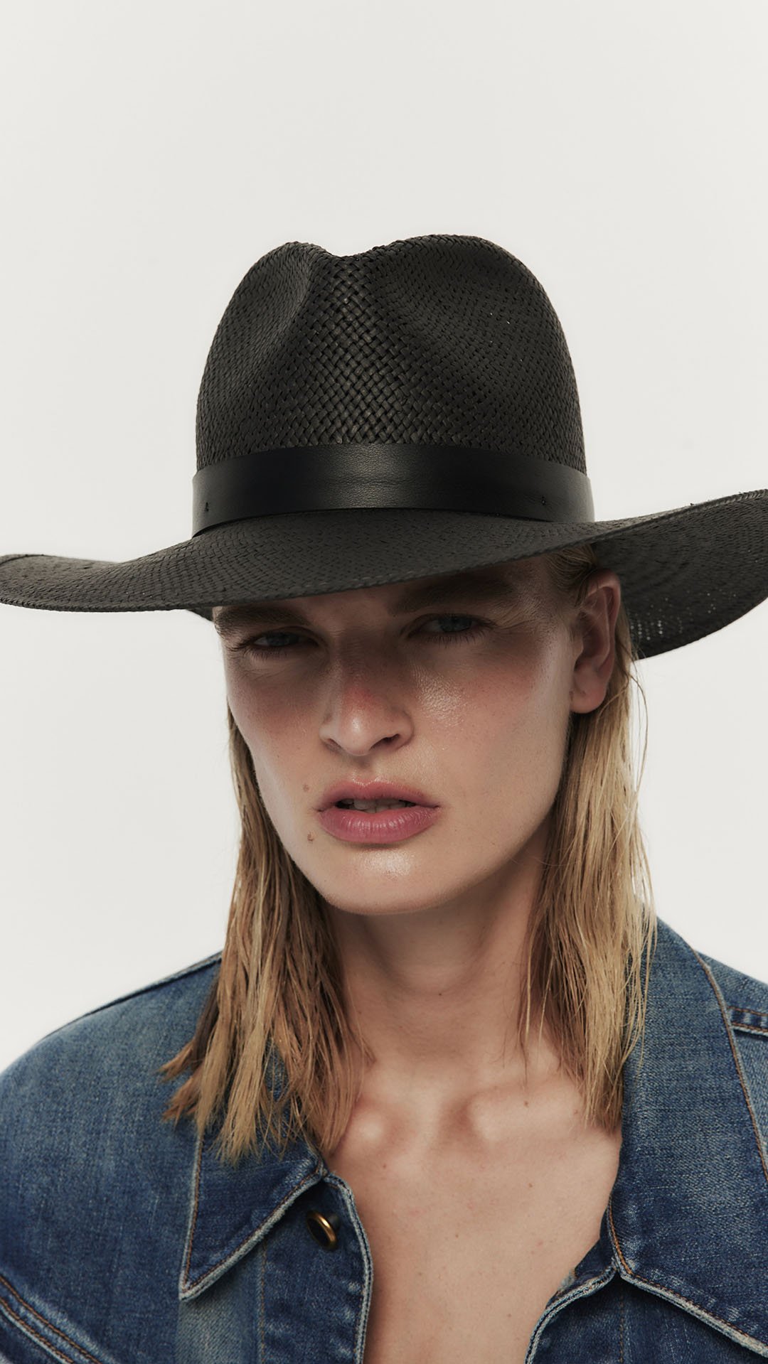 Simone Hat - Janessa Leoné