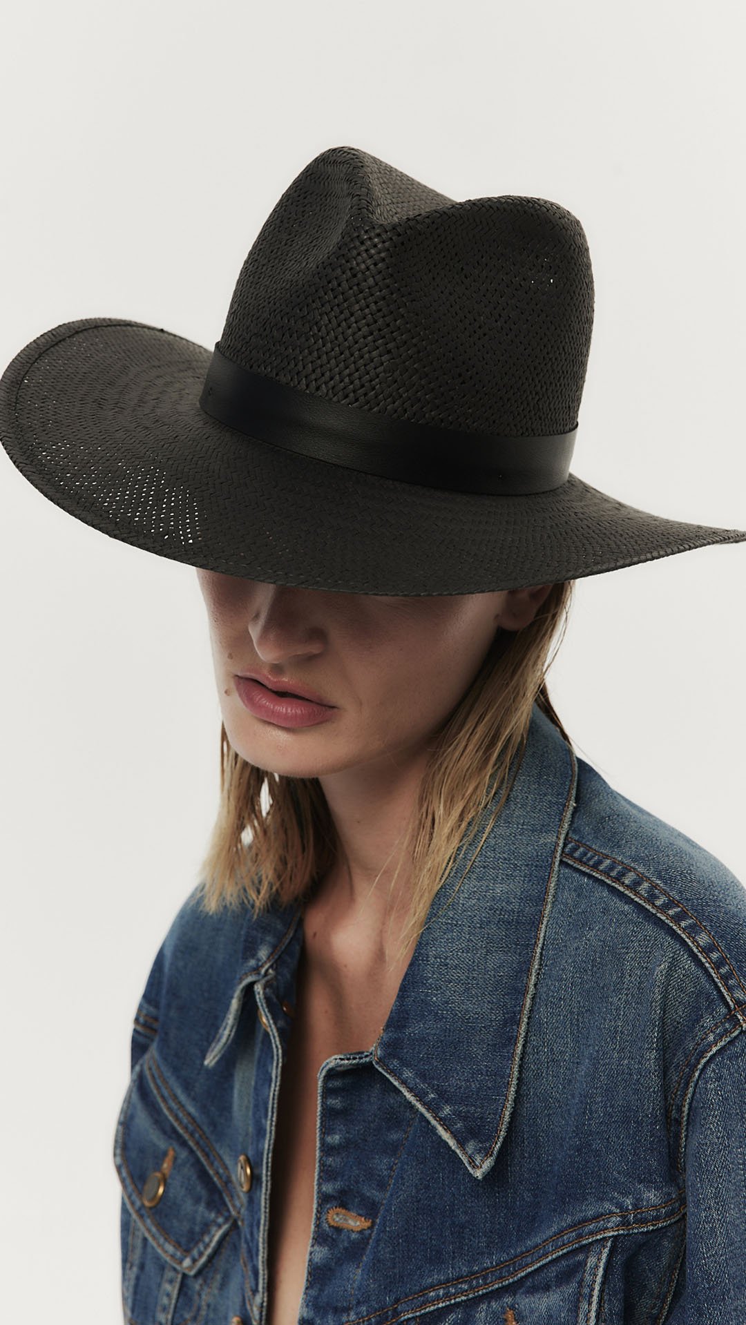 Simone Hat - Janessa Leoné