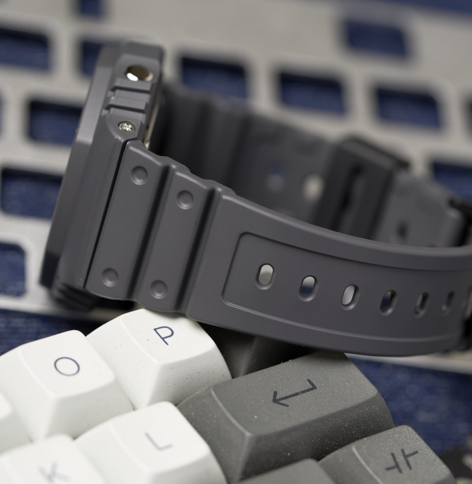 GA2100 Dark gray BAND WITH STEEL BUCKLE