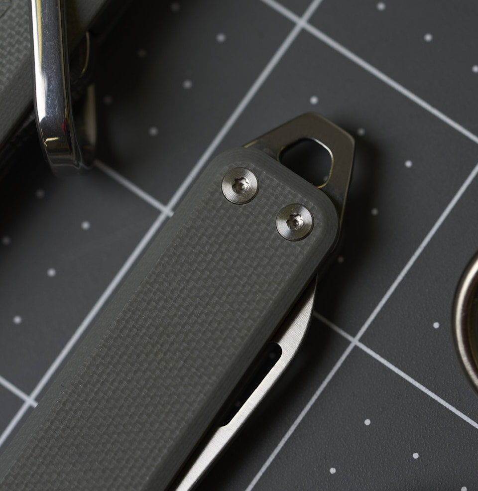 The Elko Primer Gray with Steel 