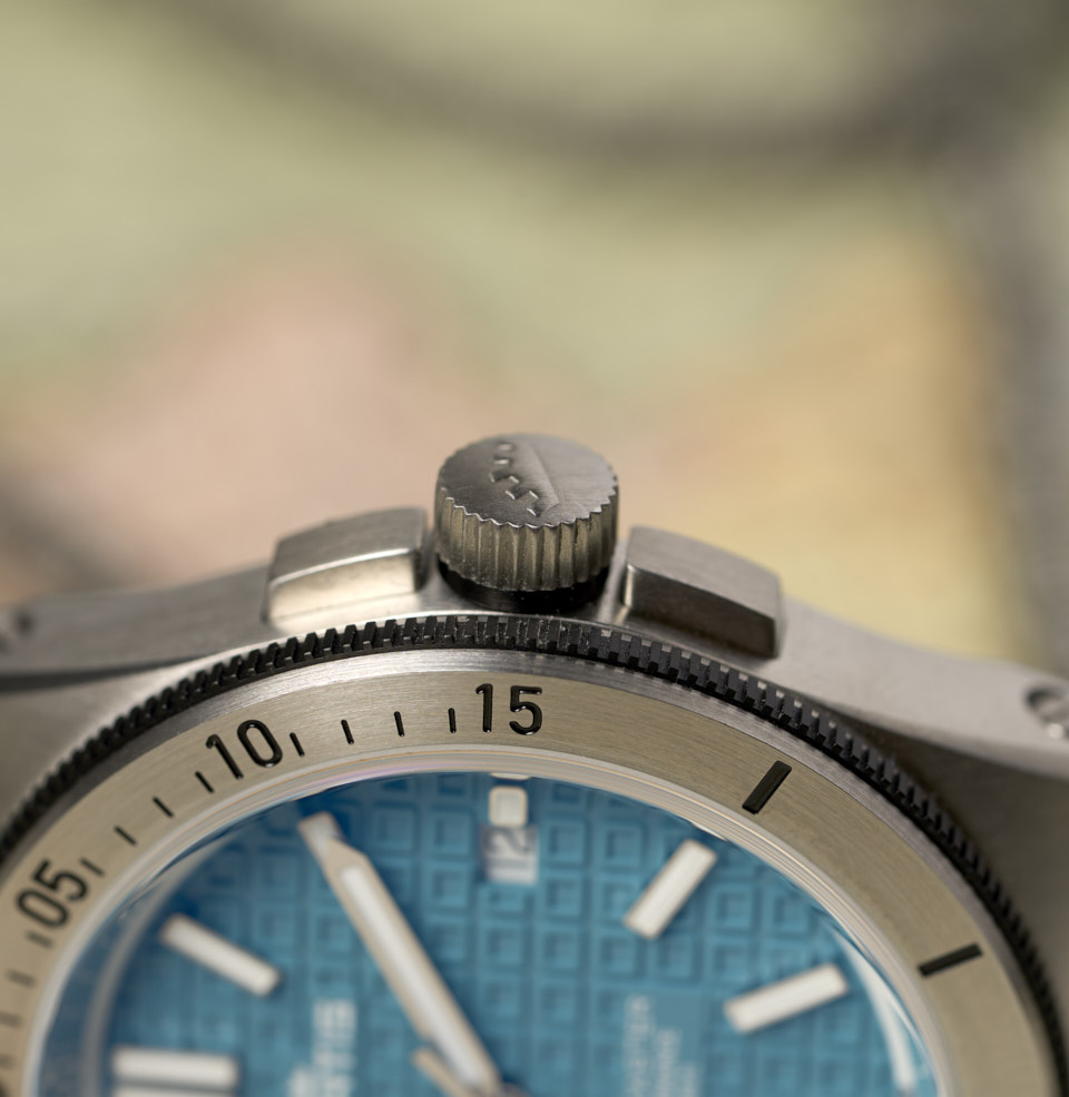 Marinemaster M-40 Screw-Down Crown