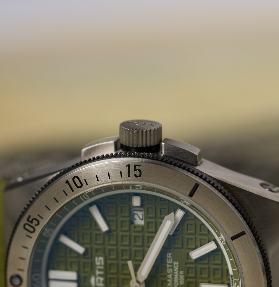 Marinemaster M-40 Screw-Down Crown 