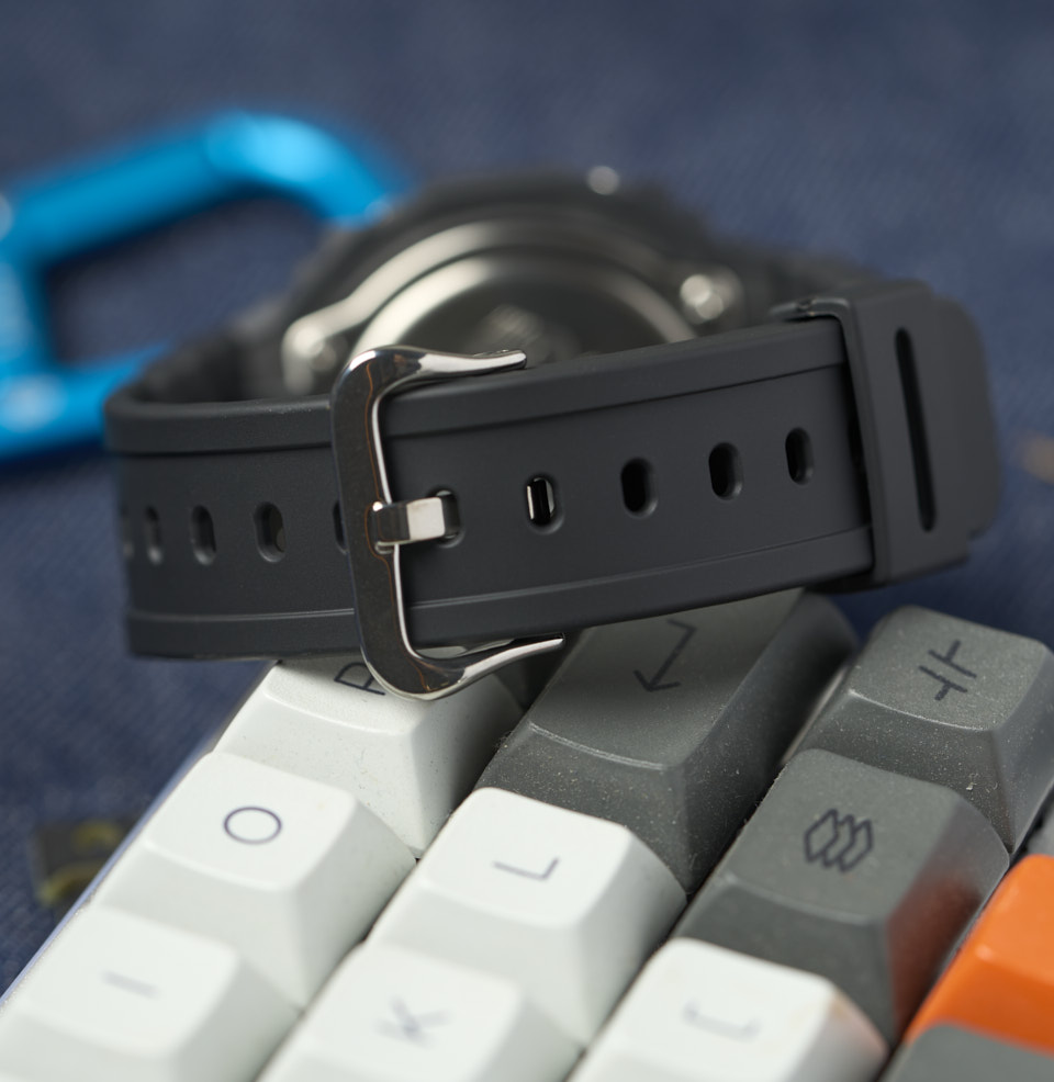 GA2100 Black BAND WITH STEEL BUCKLE